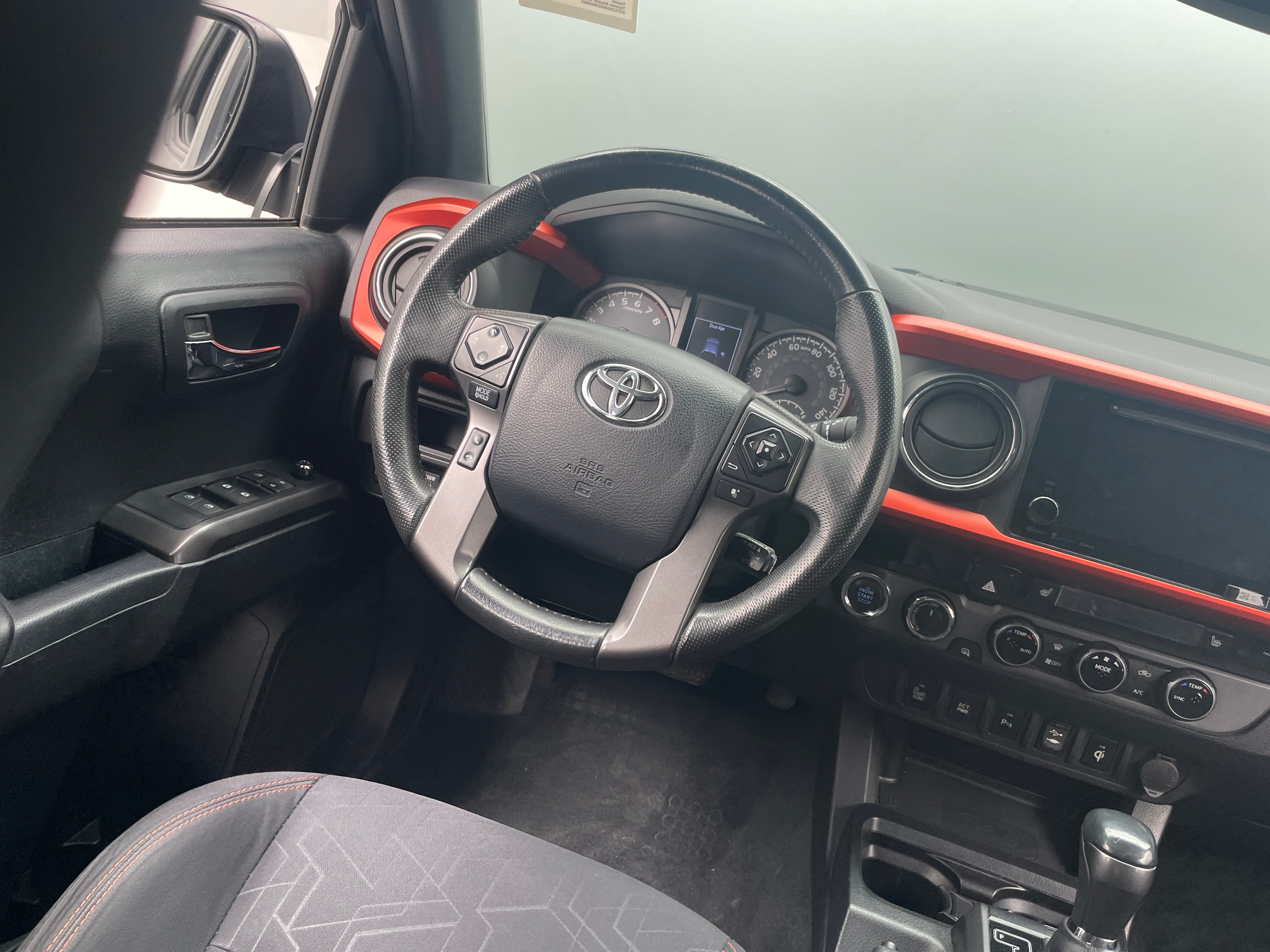 2016 Toyota Tacoma TRD Off-Road 5
