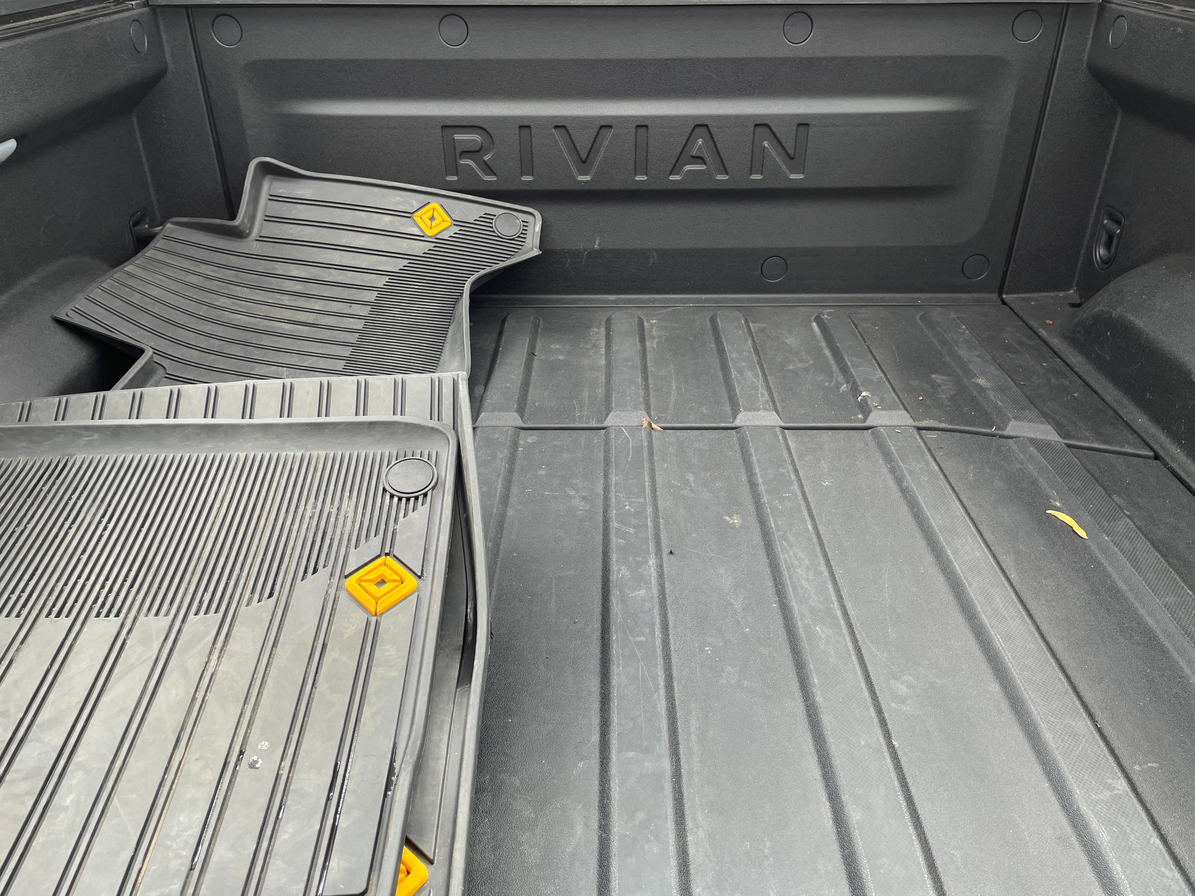 2022 Rivian R1T Launch Edition 7
