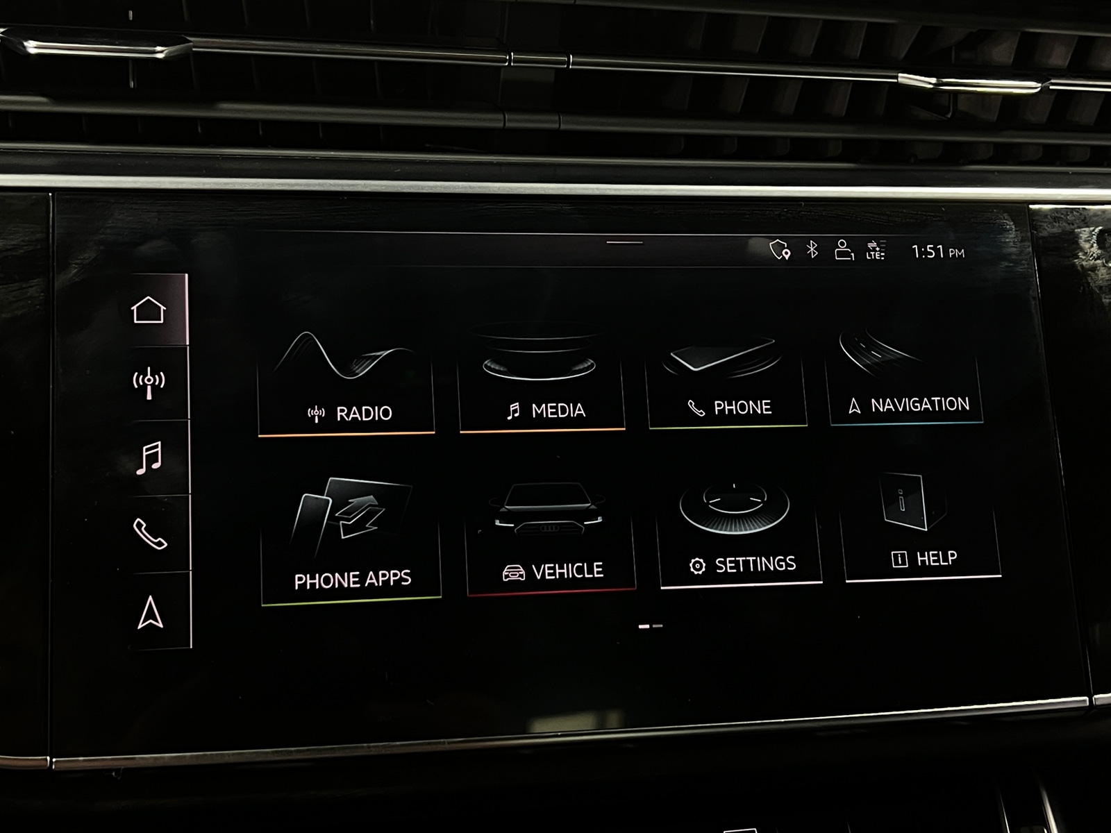 Thumbnail: 2019 Audi Q8 - 3