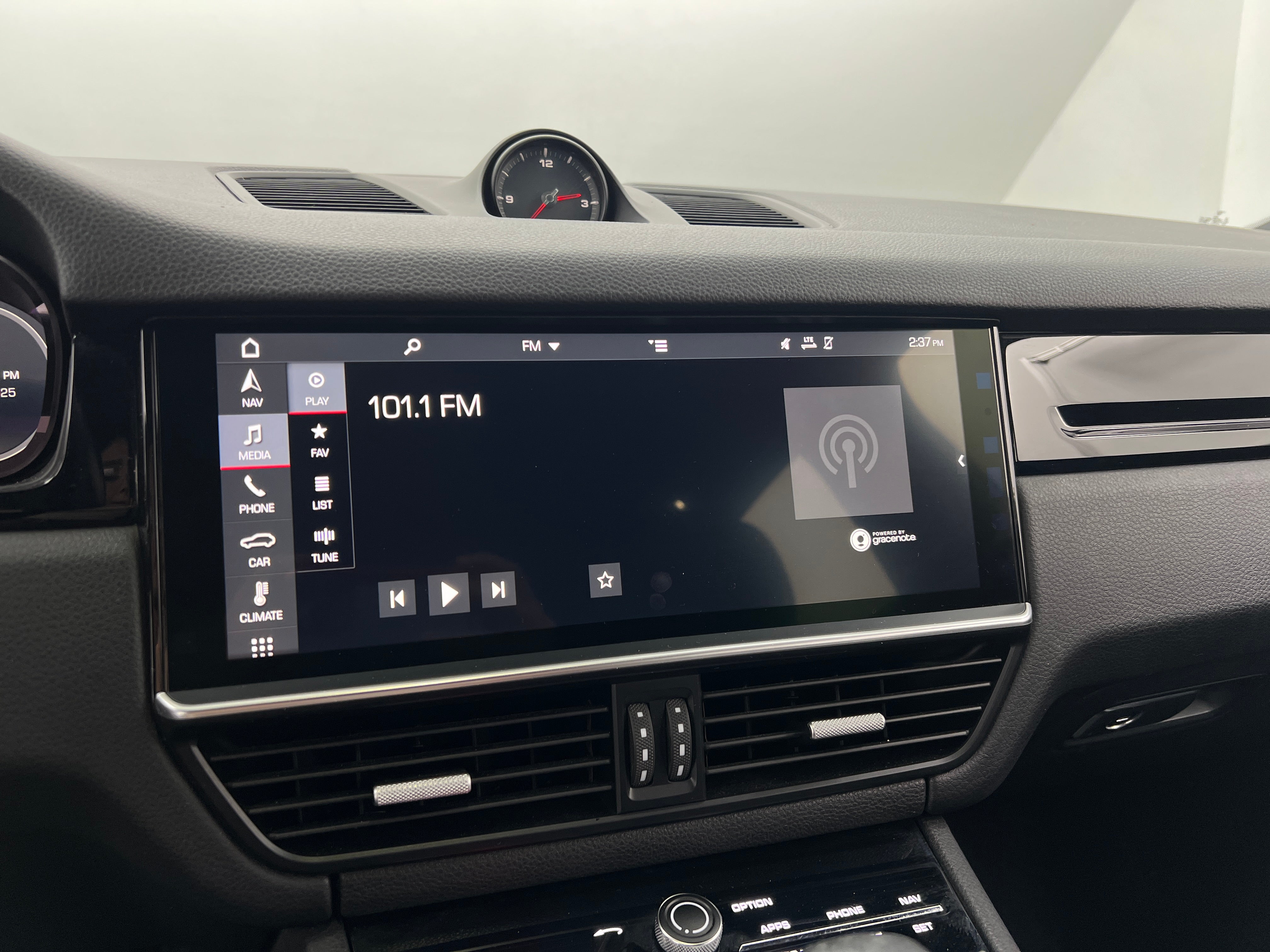 2019 Porsche Cayenne Base 3