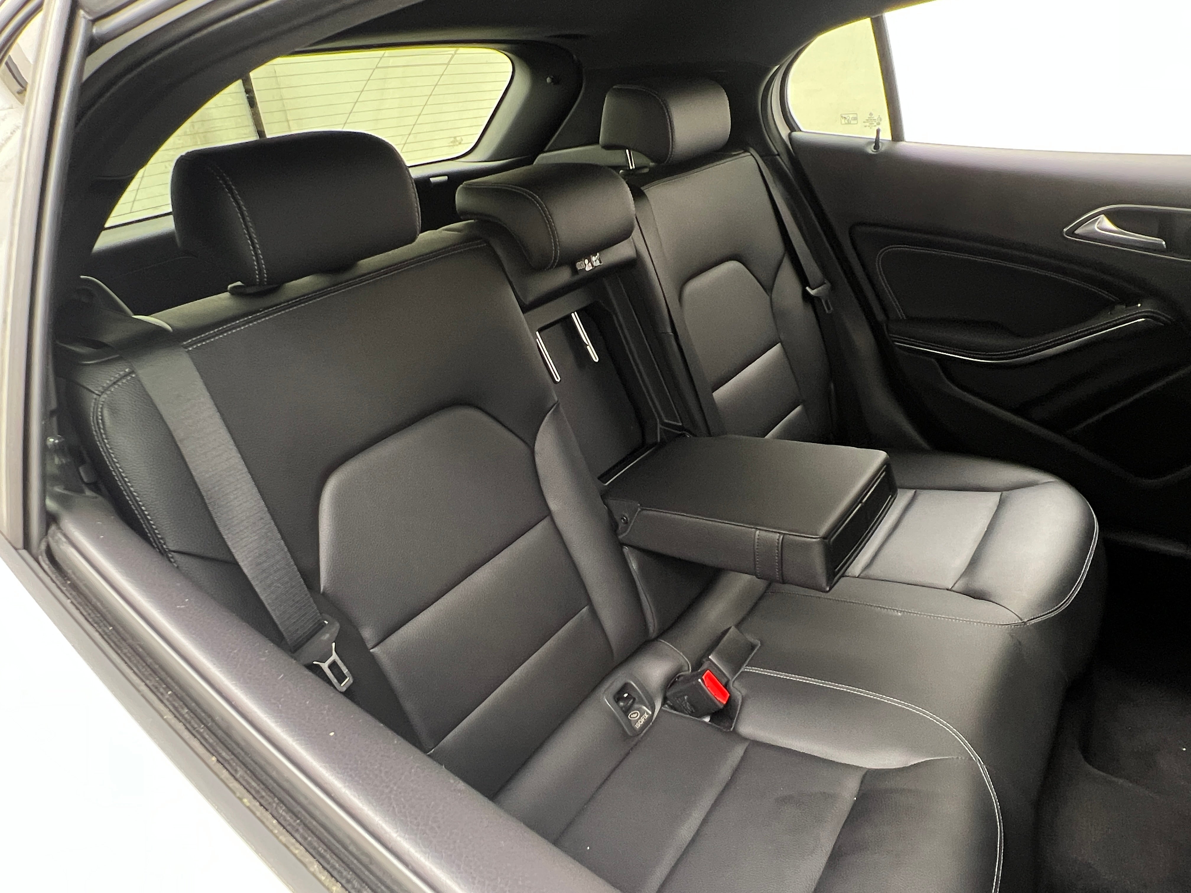 2019 Mercedes-Benz GLA 250 4MATIC 5