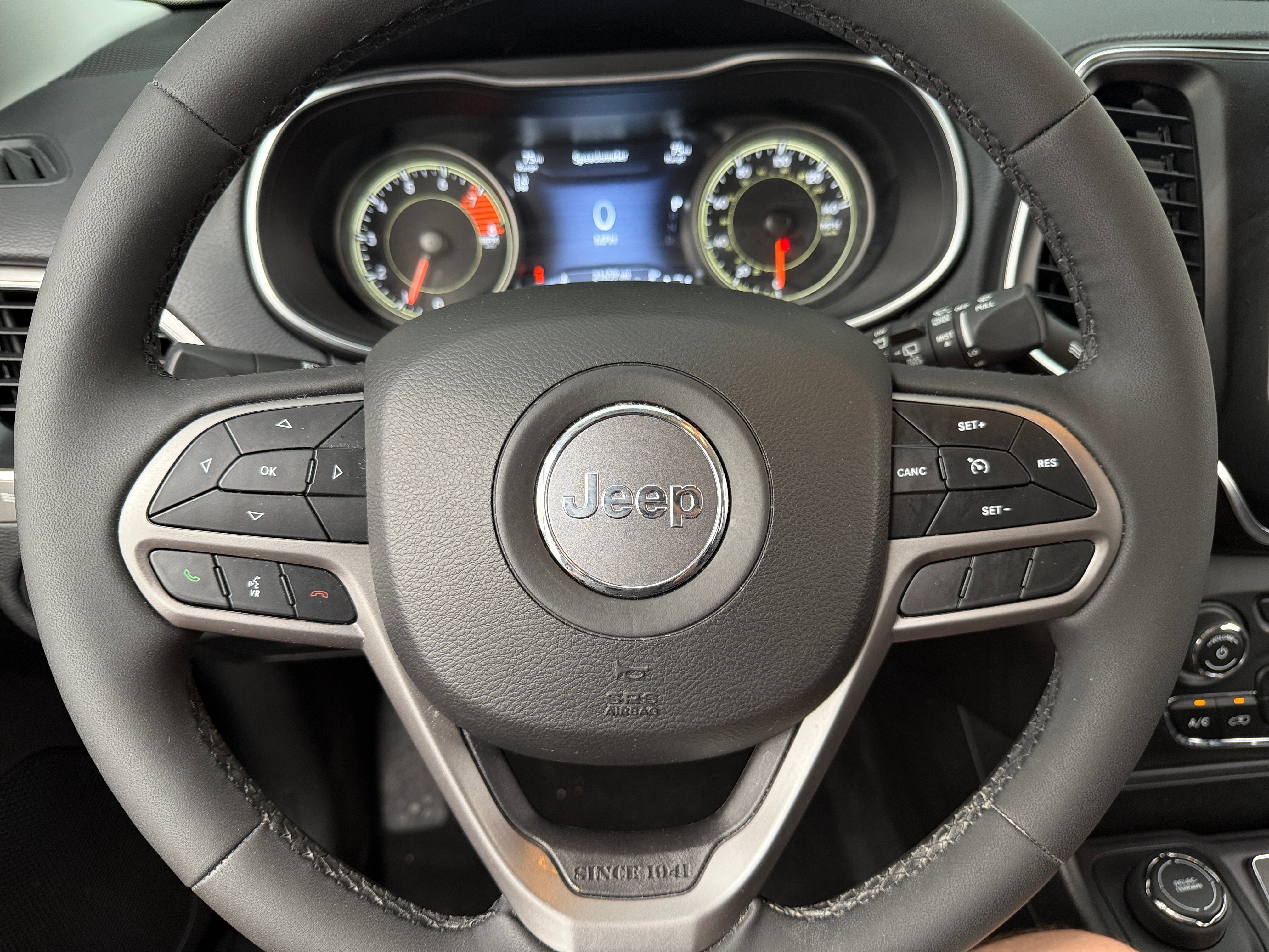 2022 Jeep Cherokee Latitude 4
