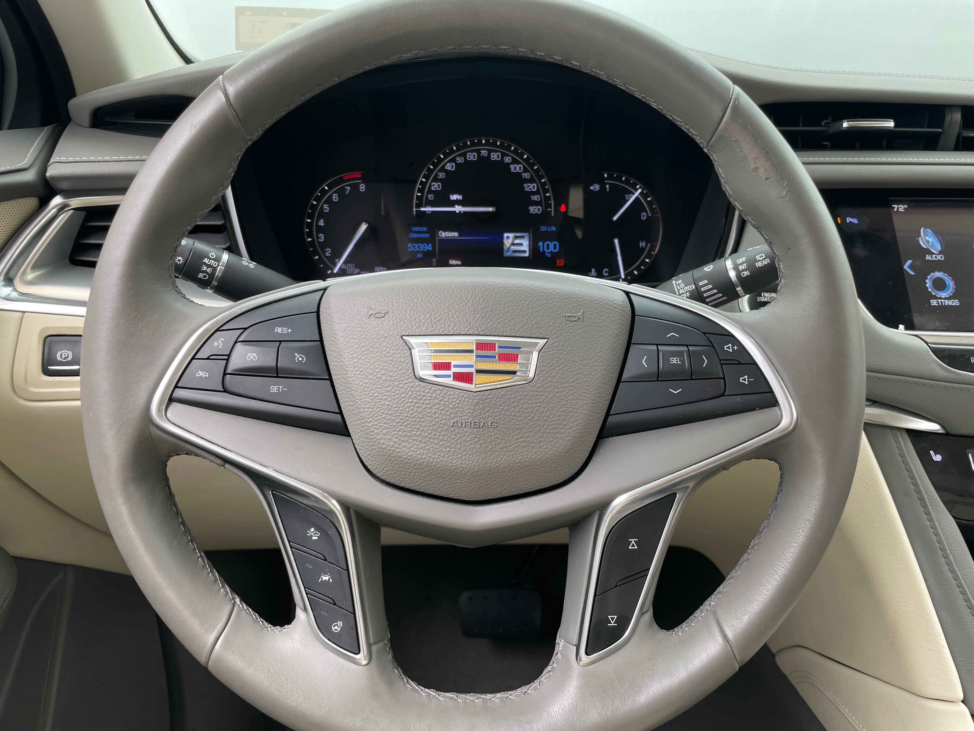 2017 Cadillac XT5 Luxury 4