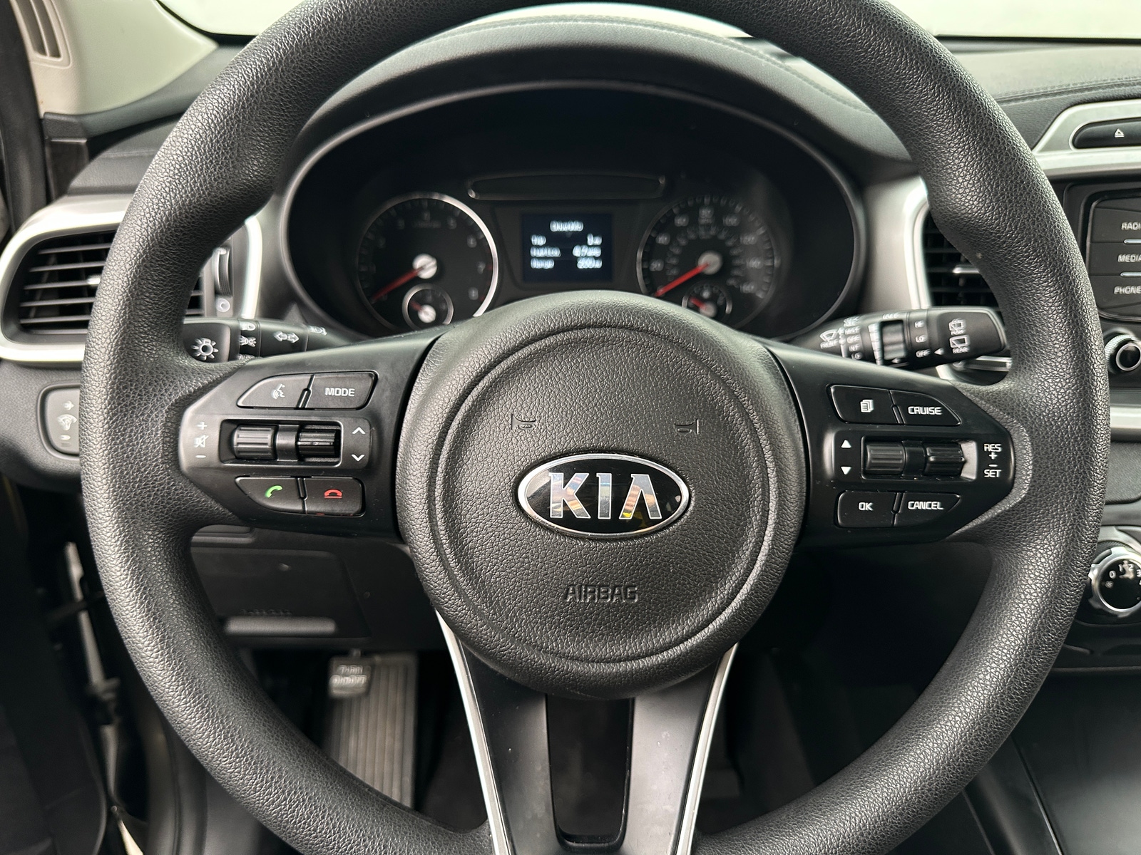 Thumbnail: 2018 Kia Sorento - 5