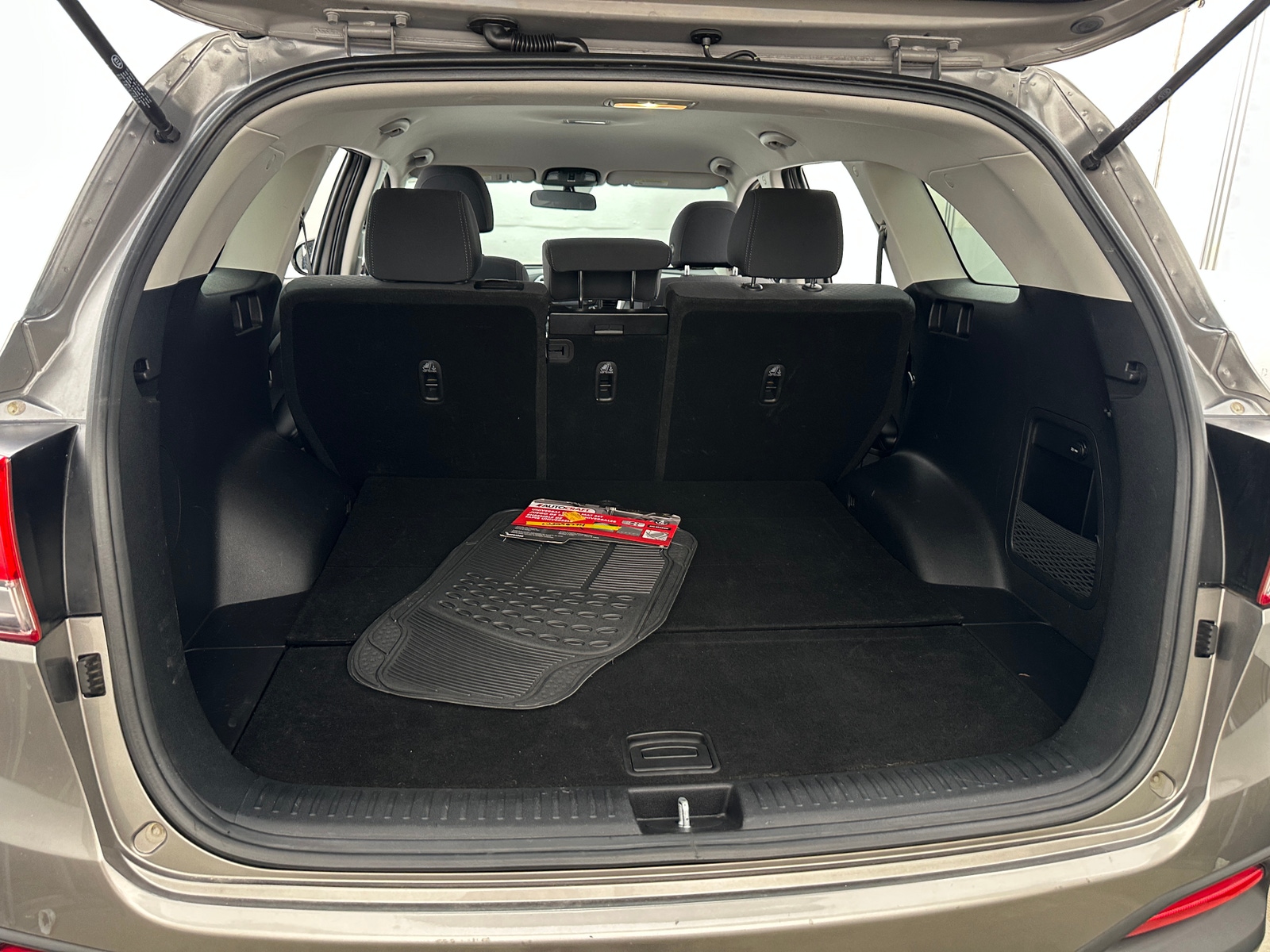 Thumbnail: 2018 Kia Sorento - 7