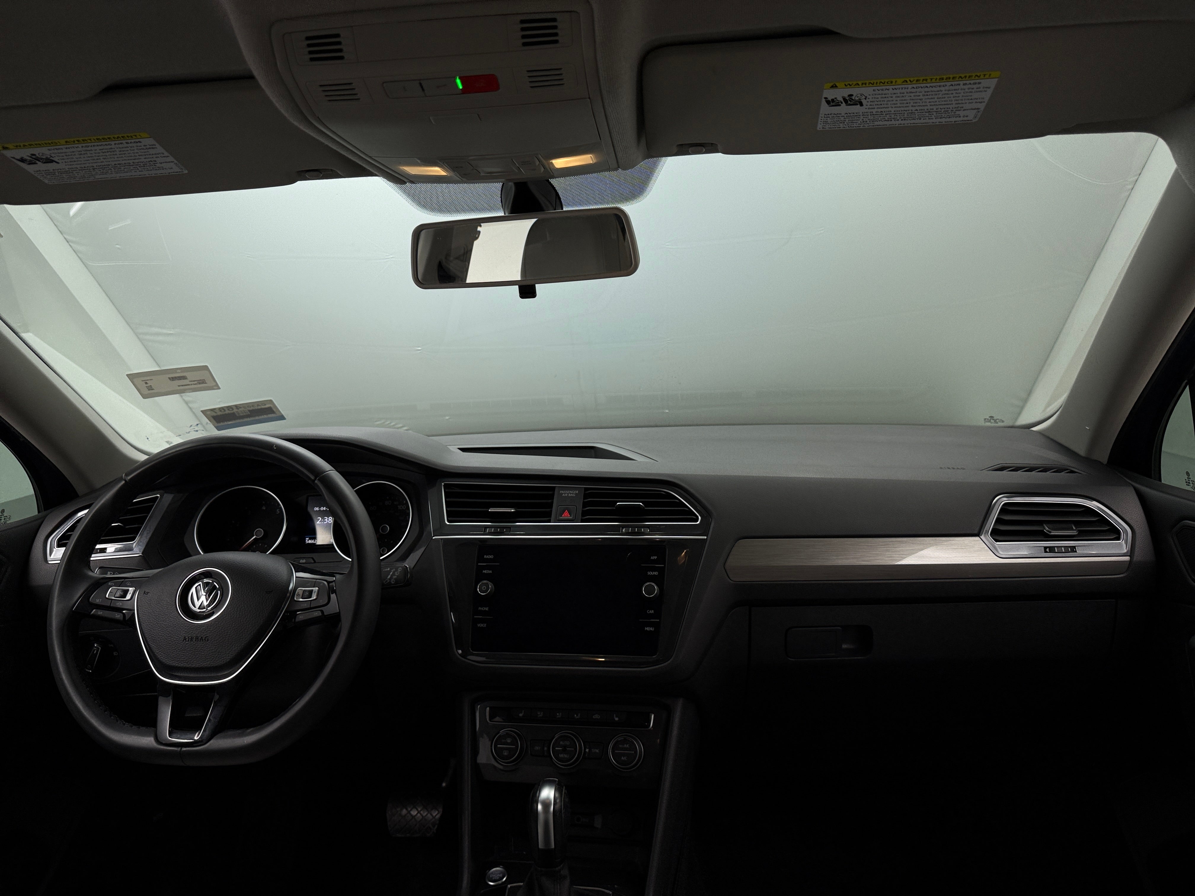 2020 Volkswagen Tiguan SE 2
