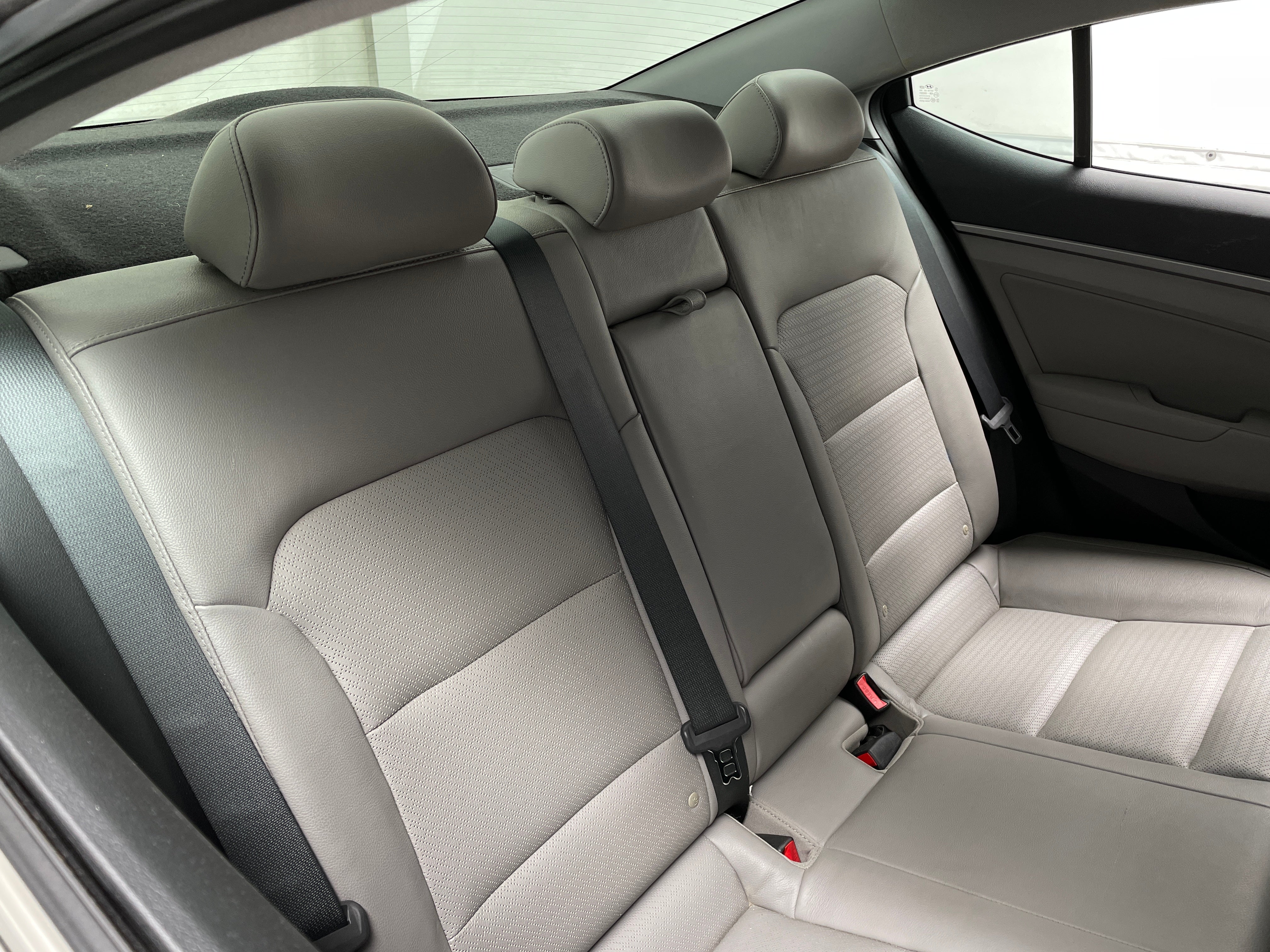2017 Hyundai Elantra Limited Edition 5