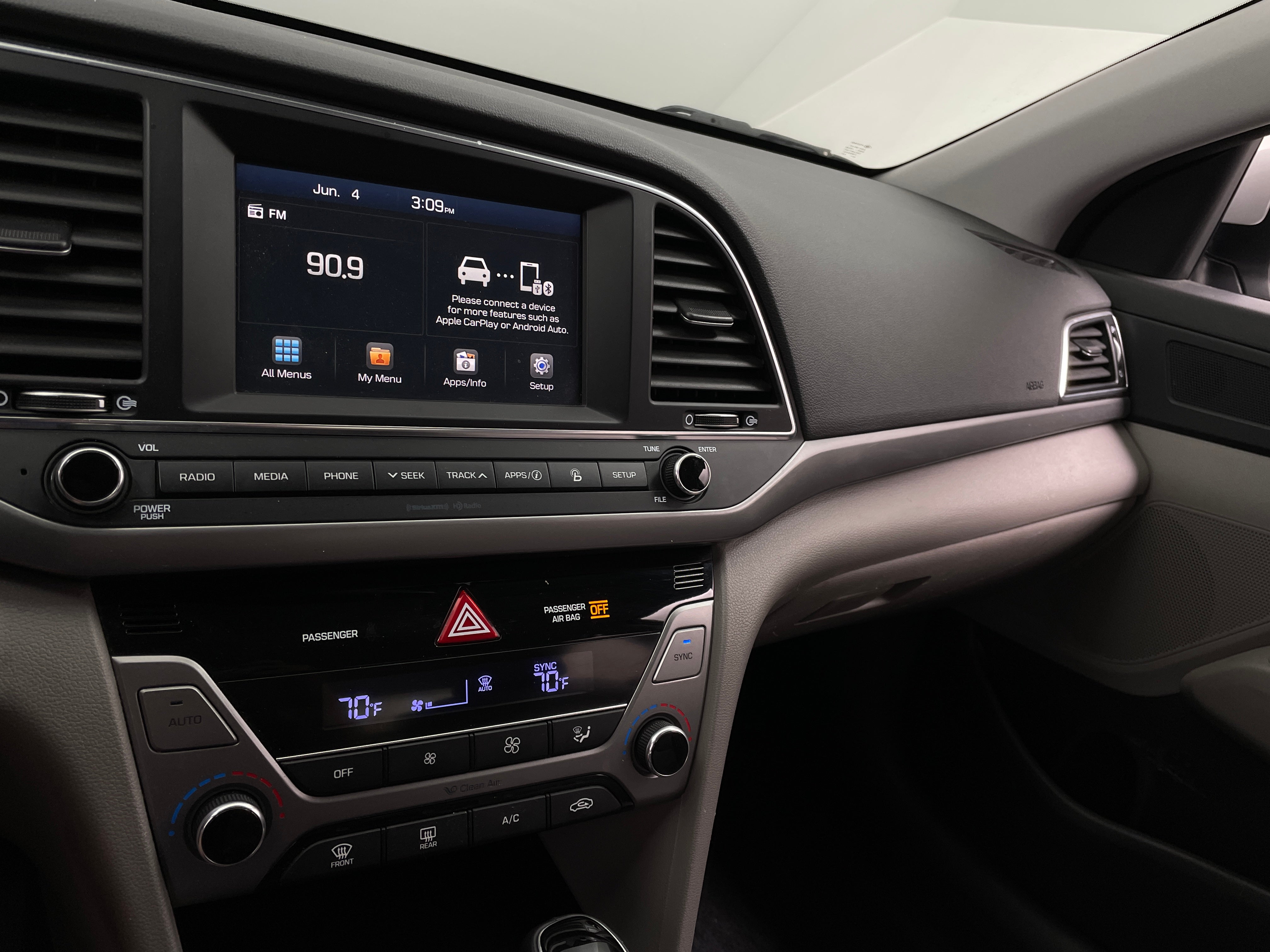 2017 Hyundai Elantra Limited Edition 3