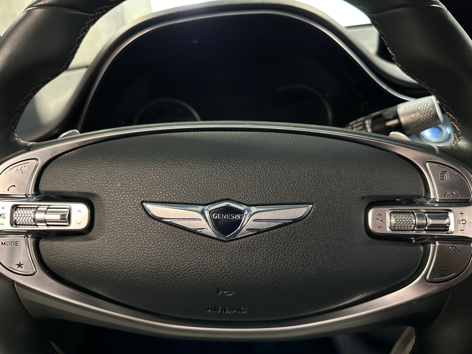 Thumbnail: 2022 Genesis GV70 - 4