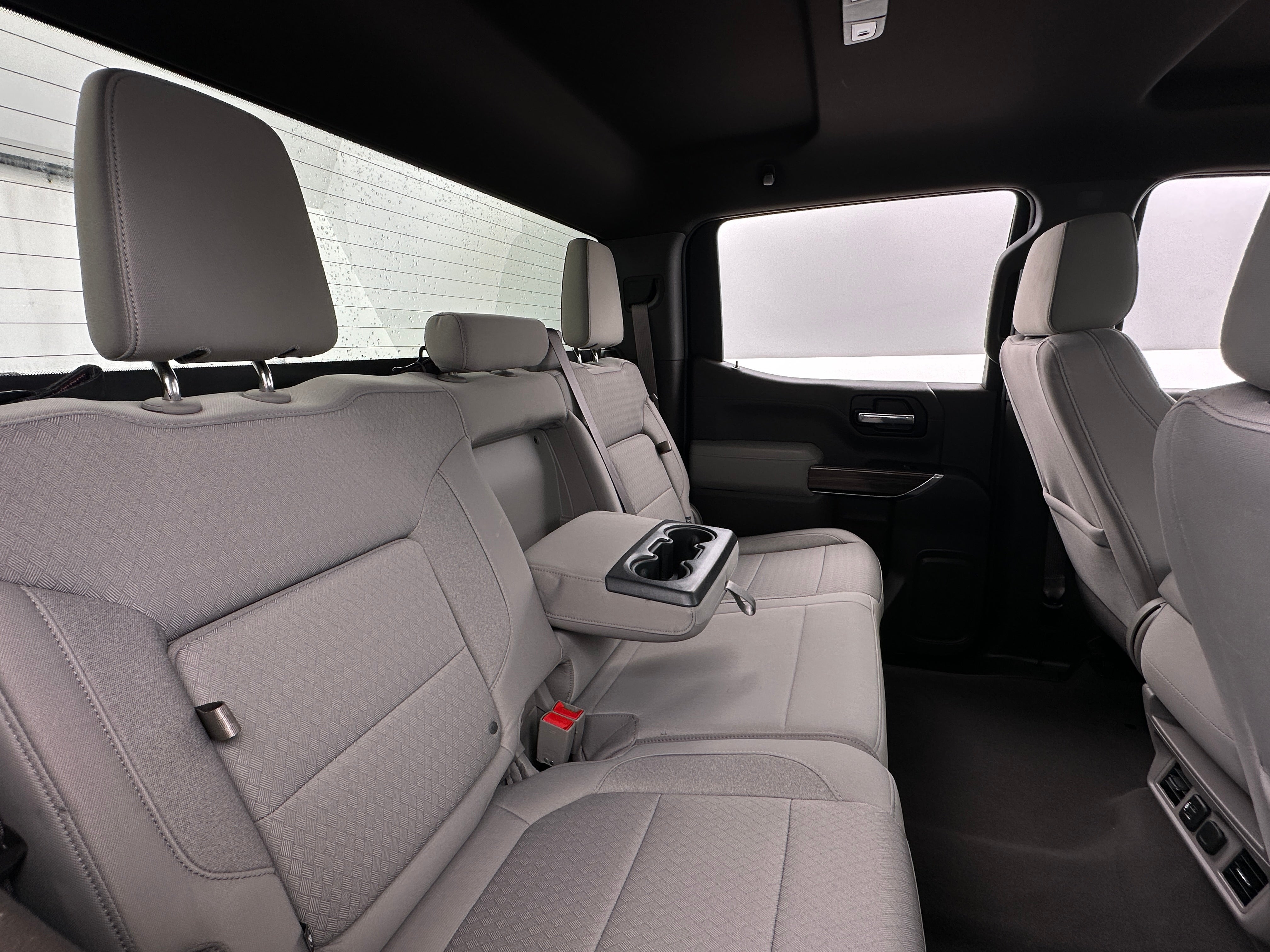 2020 Chevrolet Silverado 1500 RST 6