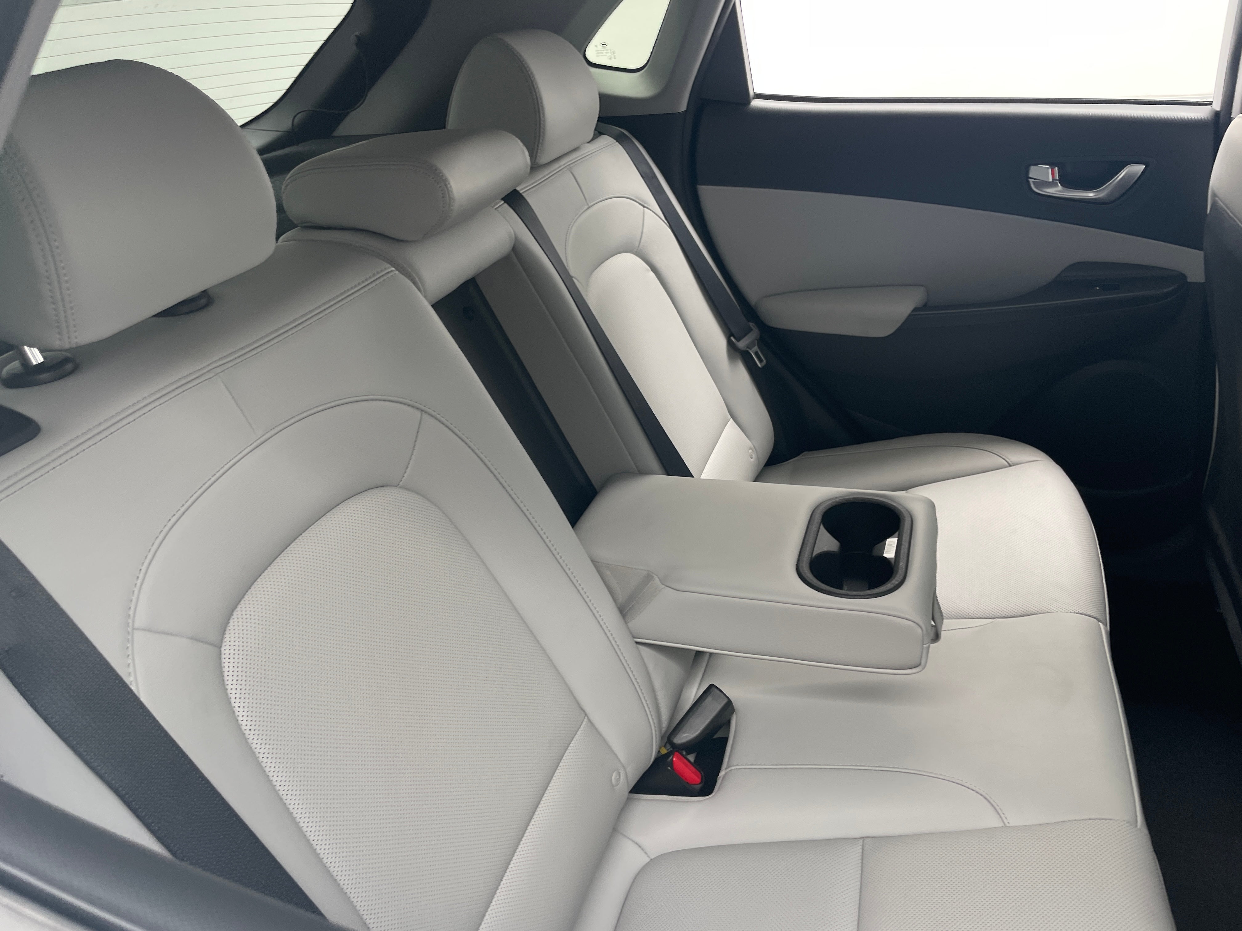 2022 Hyundai Kona Limited 6