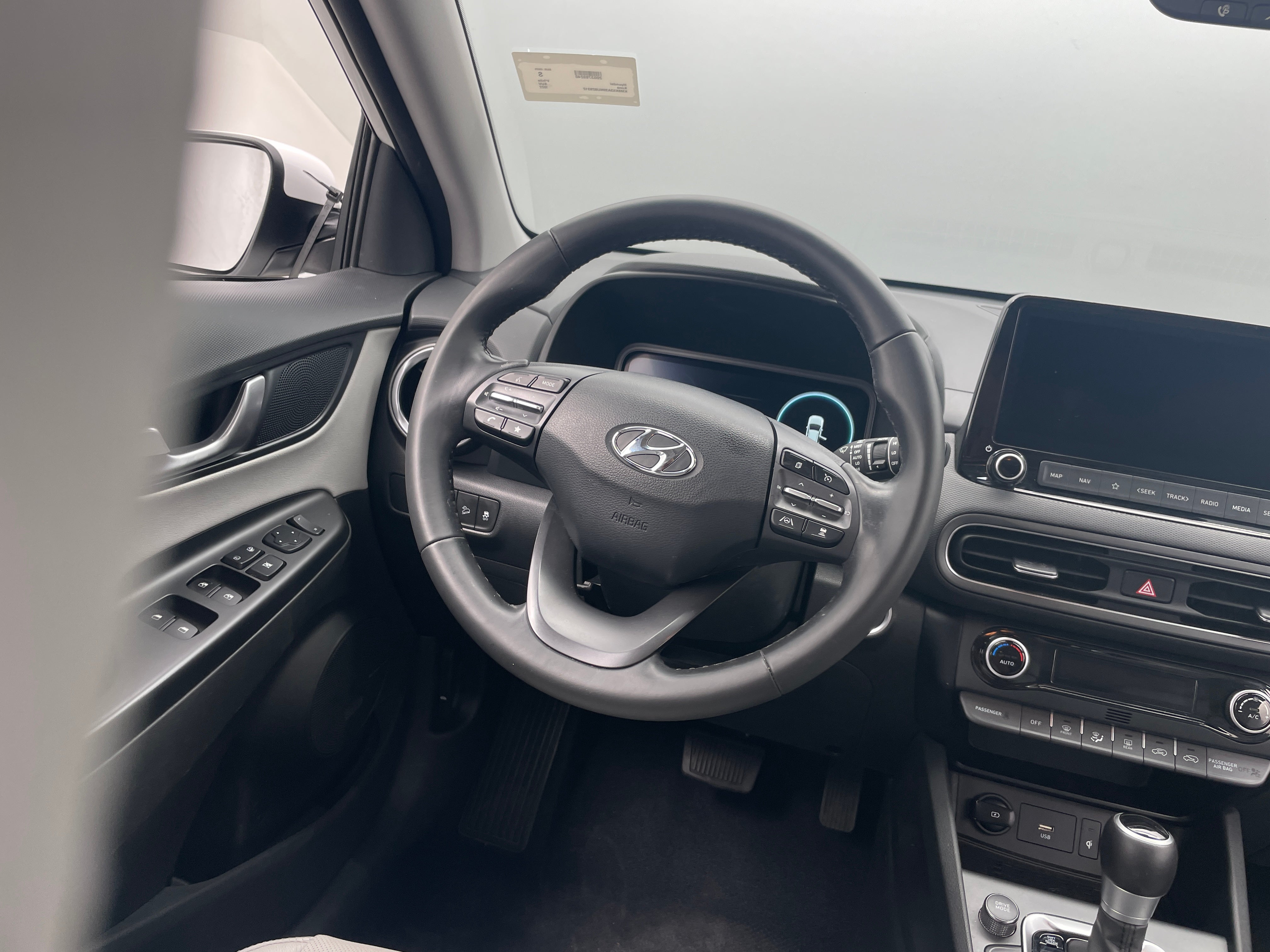 2022 Hyundai Kona Limited 5