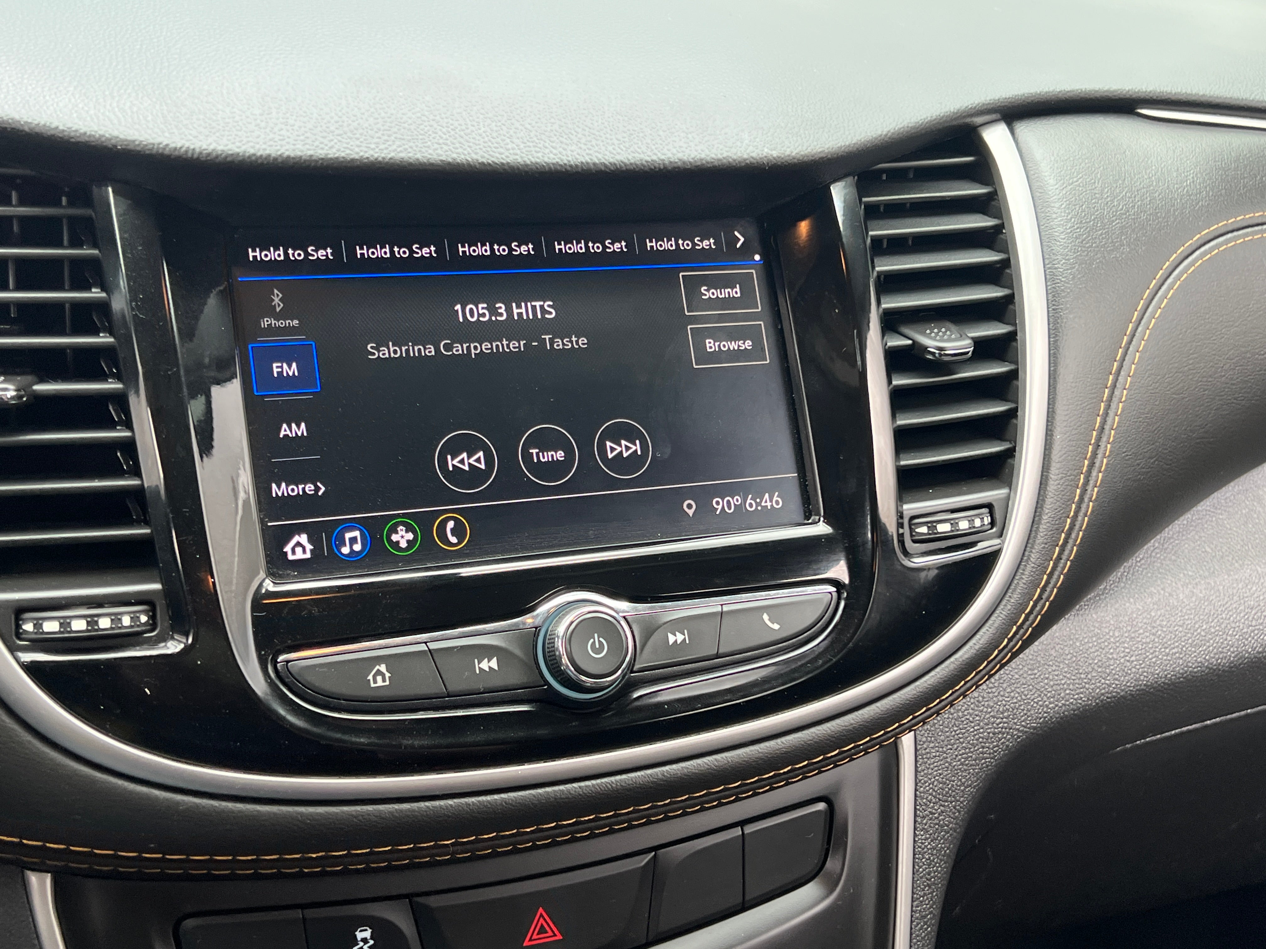 2021 Chevrolet Trax LS 4