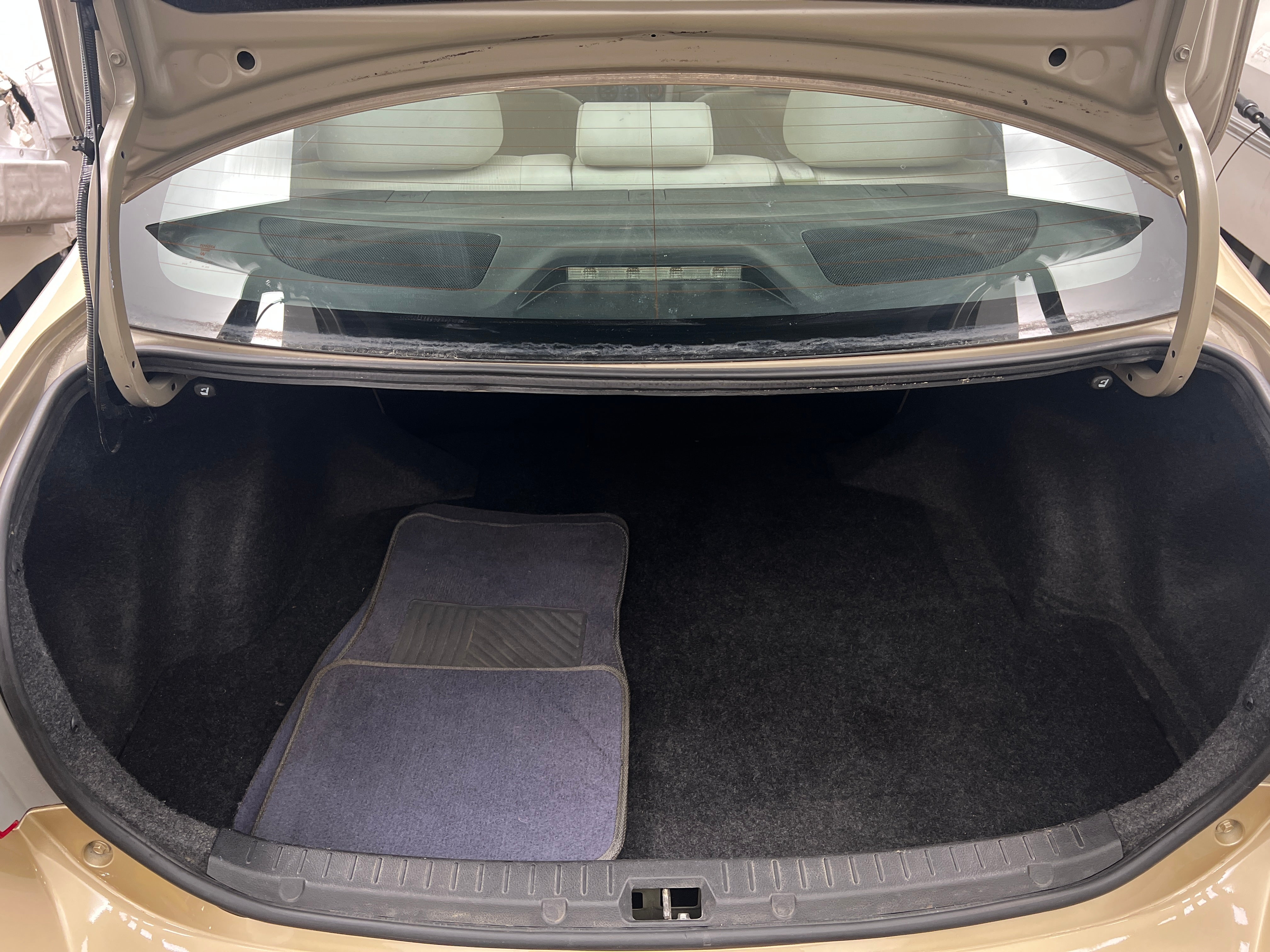 2011 Toyota Corolla LE 7