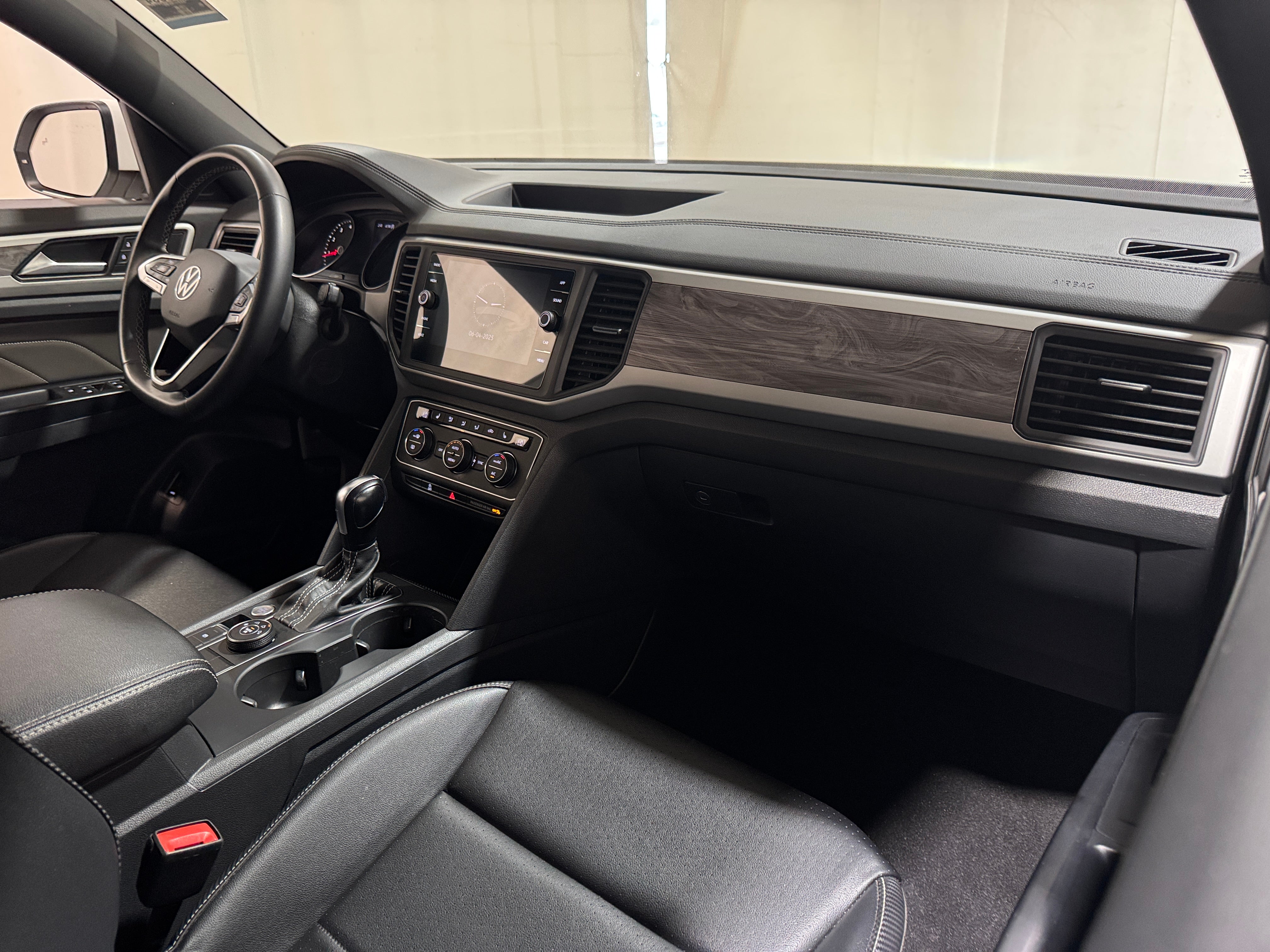 2021 Volkswagen Atlas SE 3