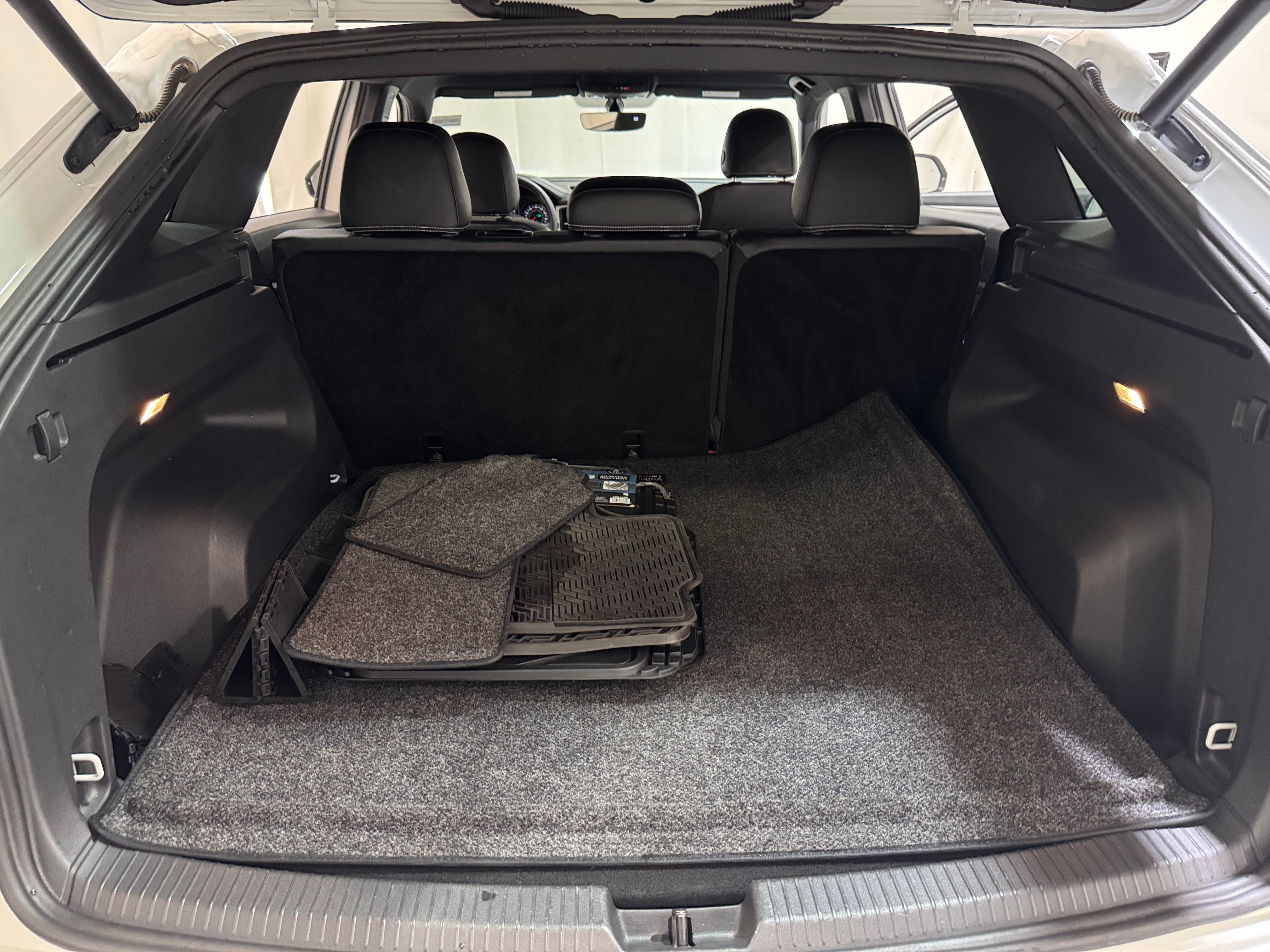 2021 Volkswagen Atlas SE 7