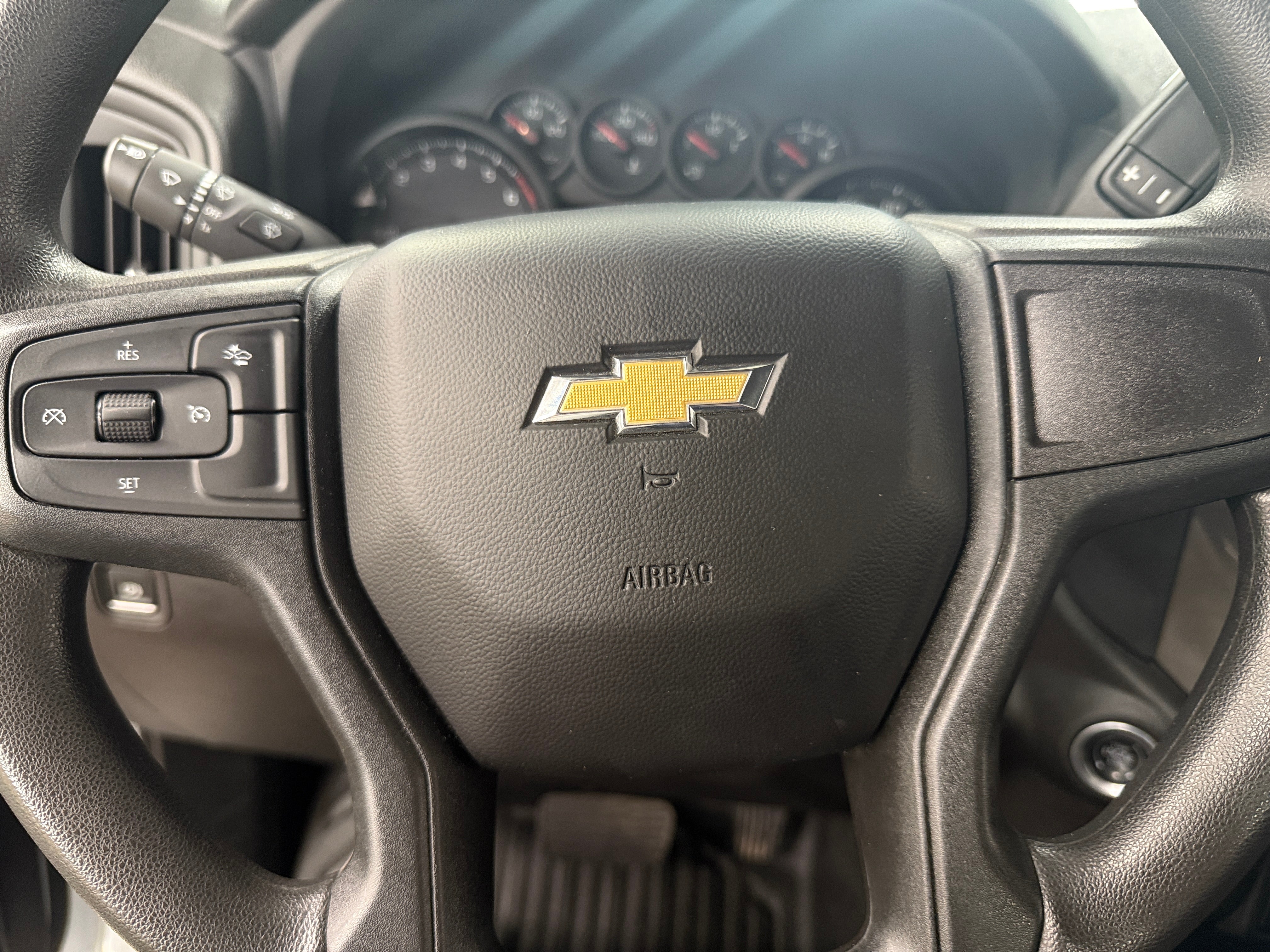 2024 Chevrolet Silverado 1500 Work Truck 5