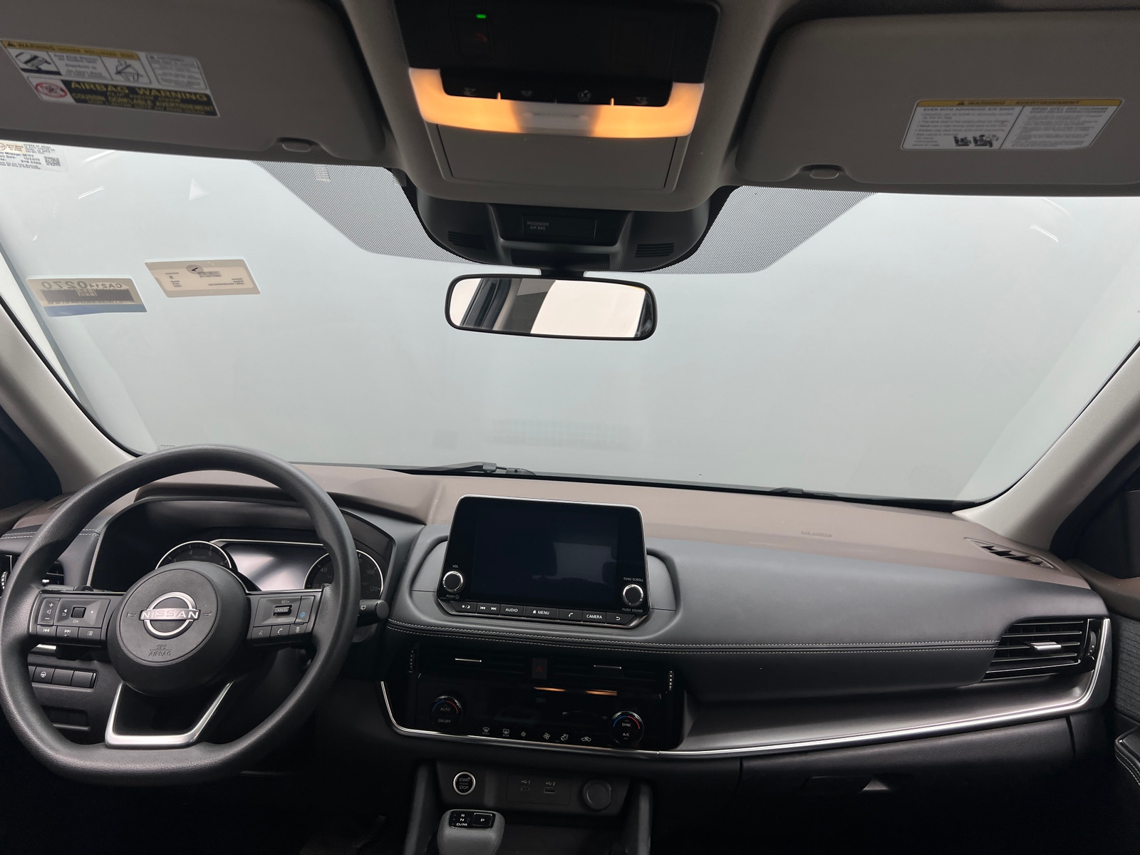 Thumbnail: 2022 Nissan Rogue - 3