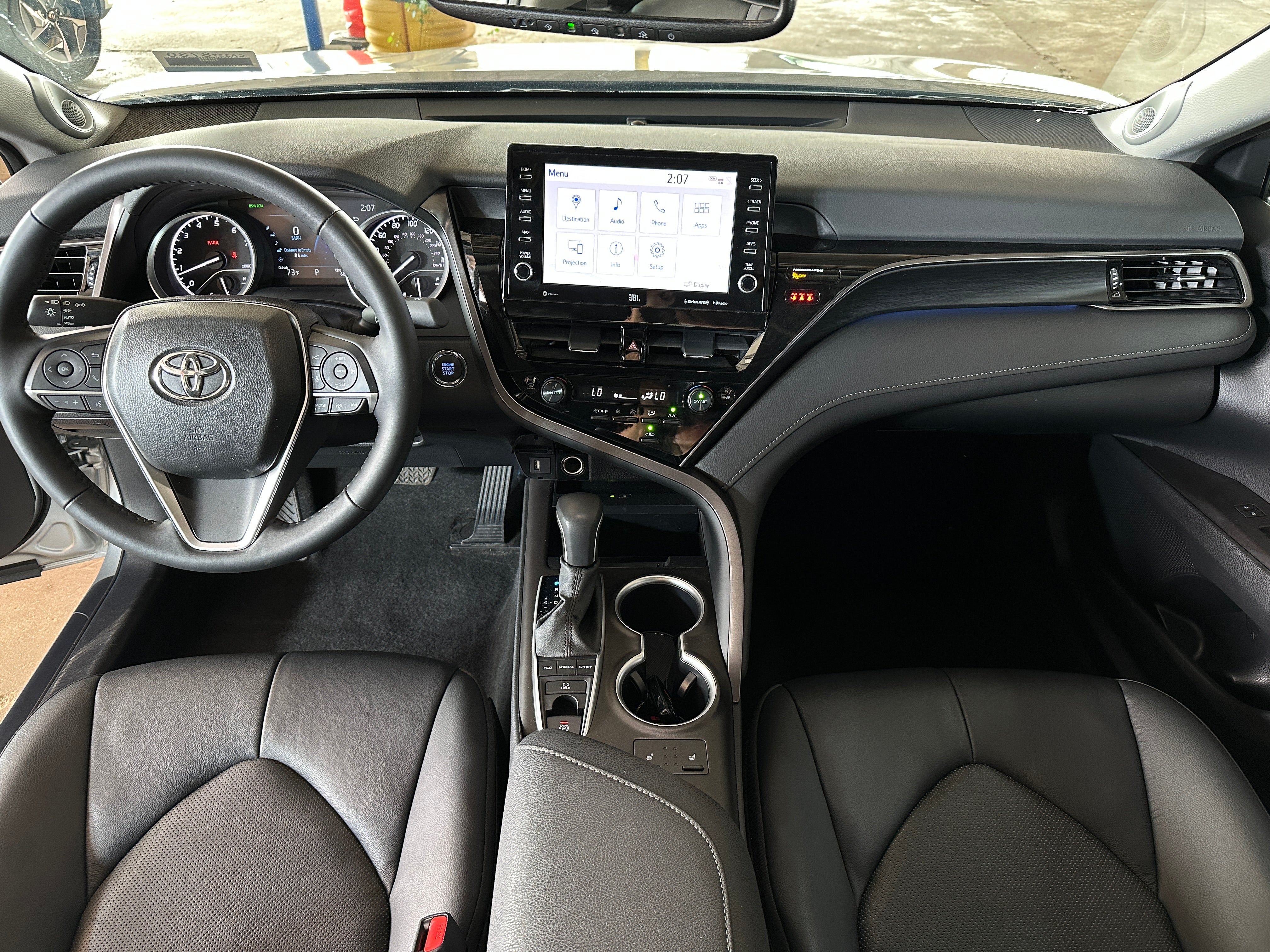 2024 Toyota Camry XLE 3
