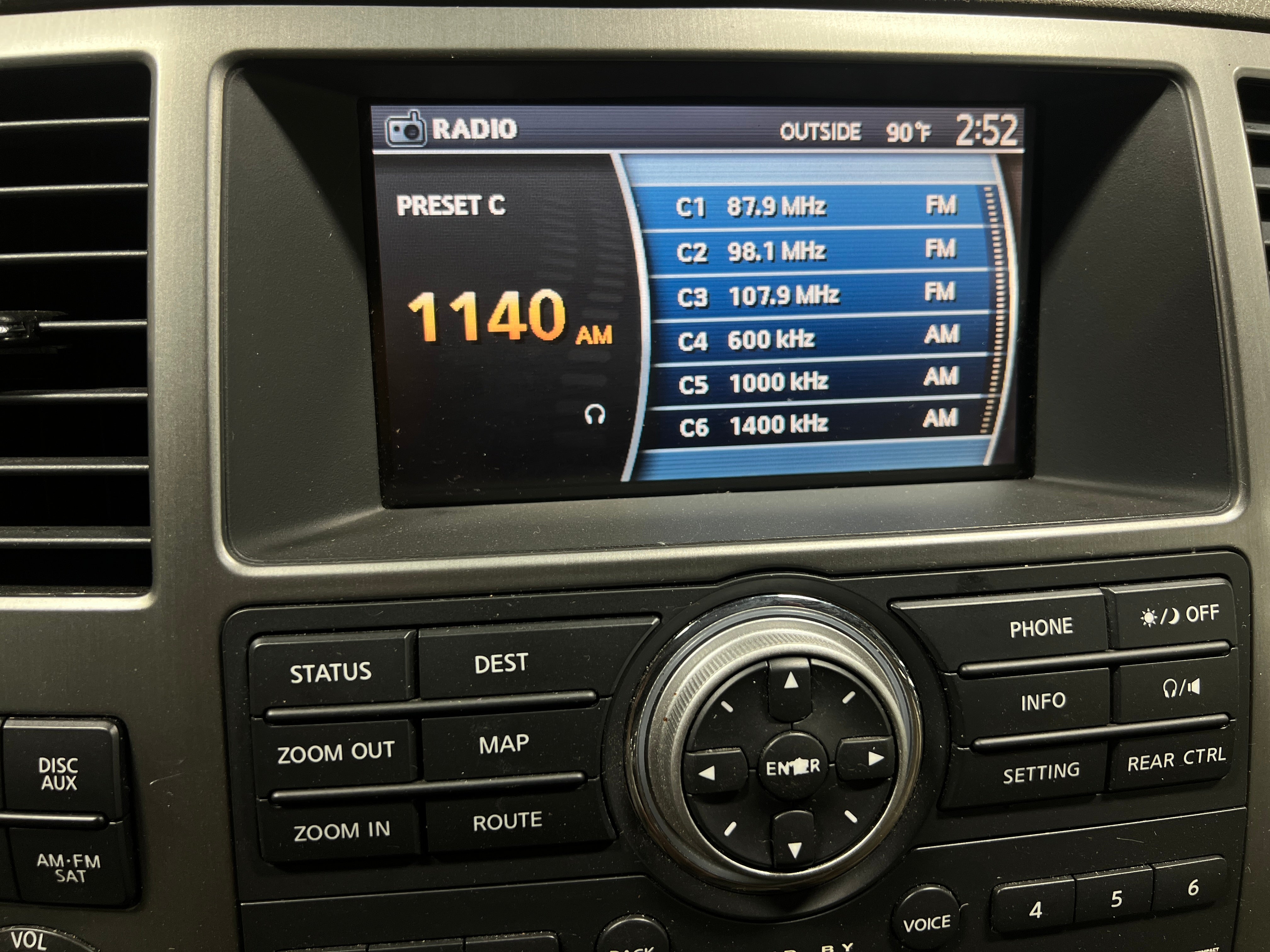 2011 Nissan Armada Platinum Edition 3