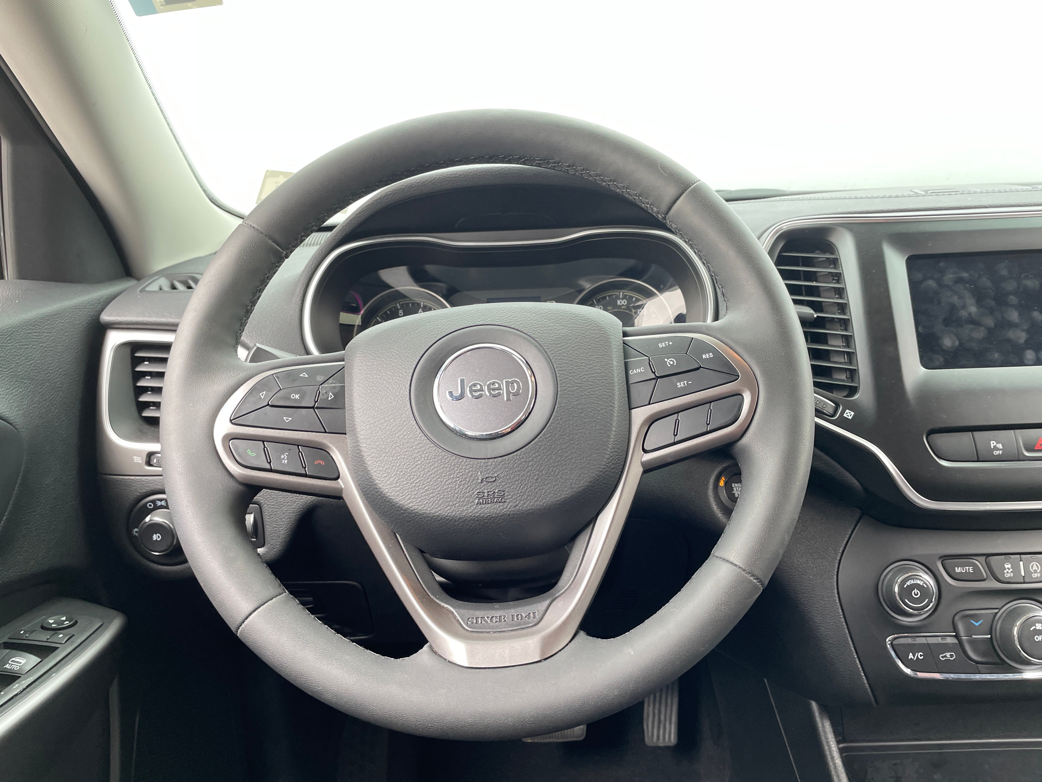 2021 Jeep Cherokee Latitude 4