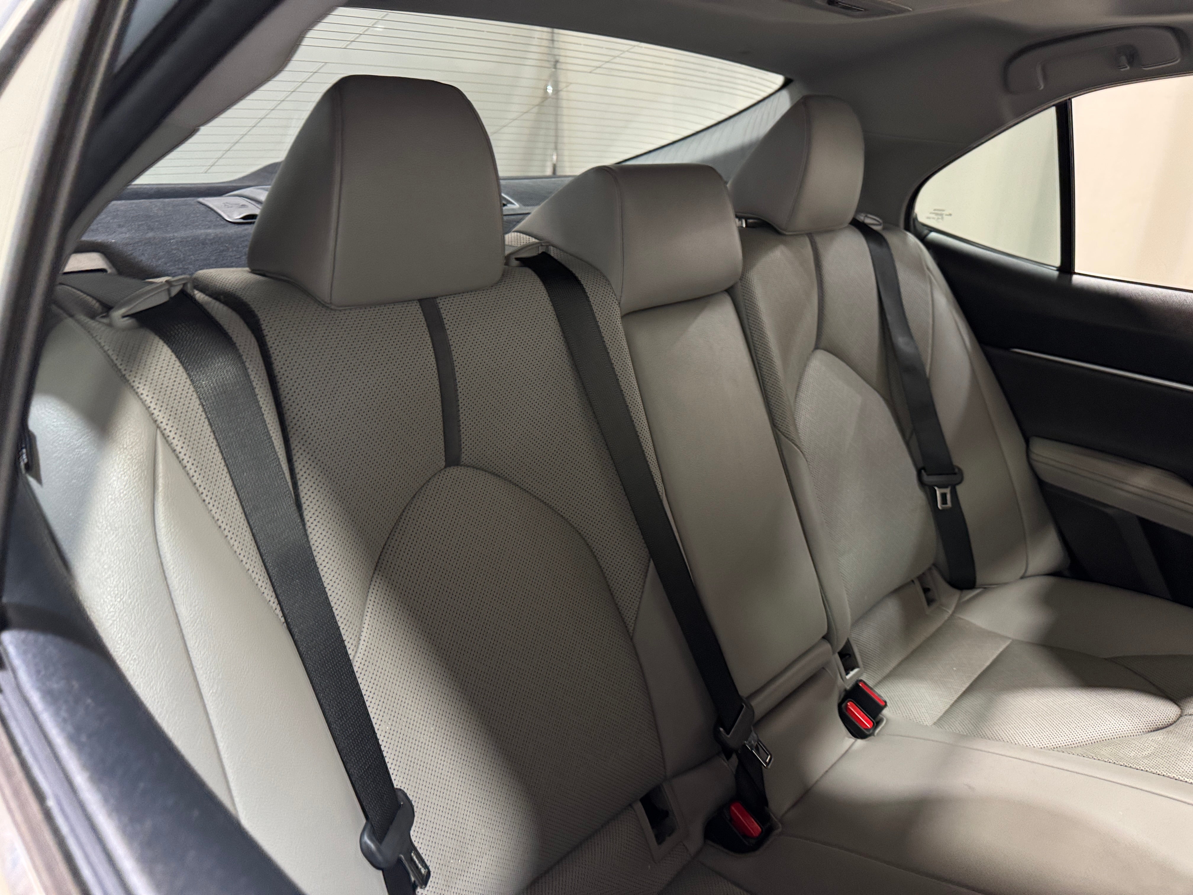 2021 Toyota Camry XLE 5