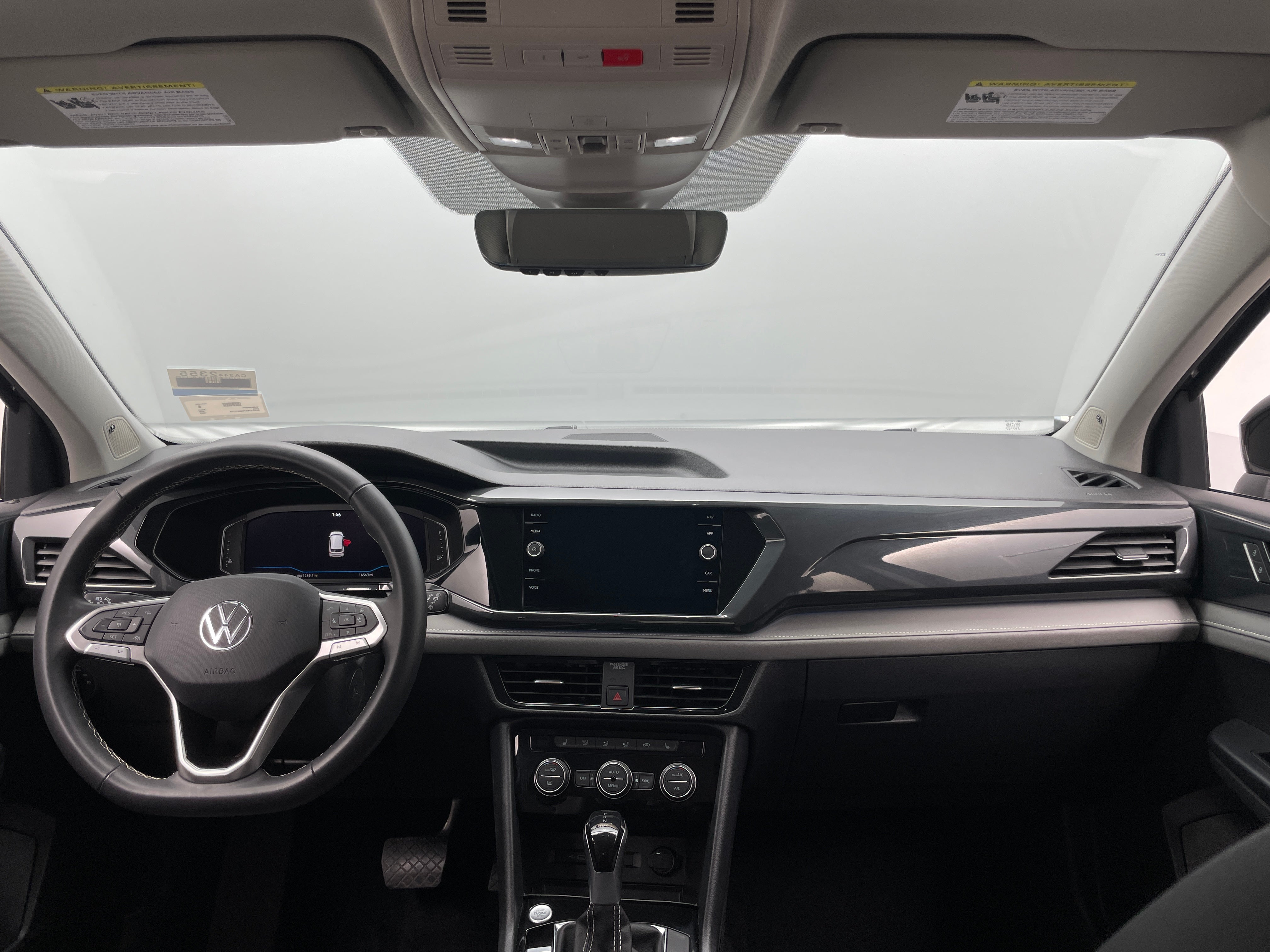 2022 Volkswagen Taos SEL 2