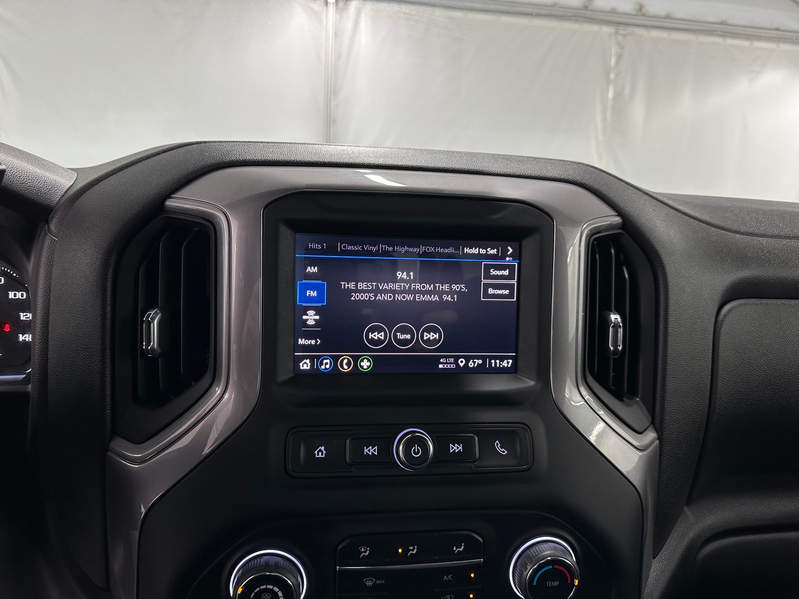 Thumbnail: 2023 Chevrolet Silverado 1500 - 4