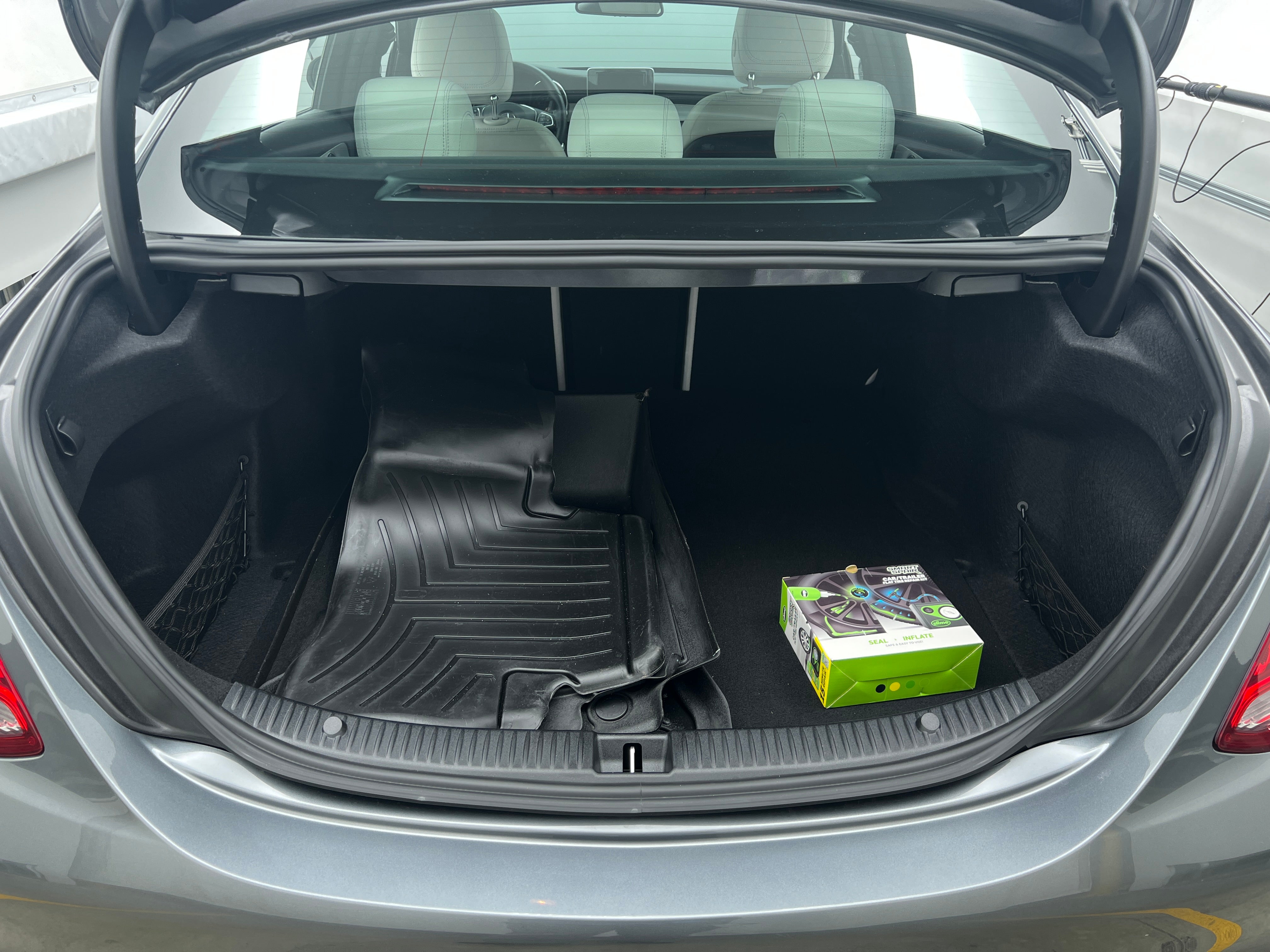 2018 Mercedes-Benz C-Class C 300 6