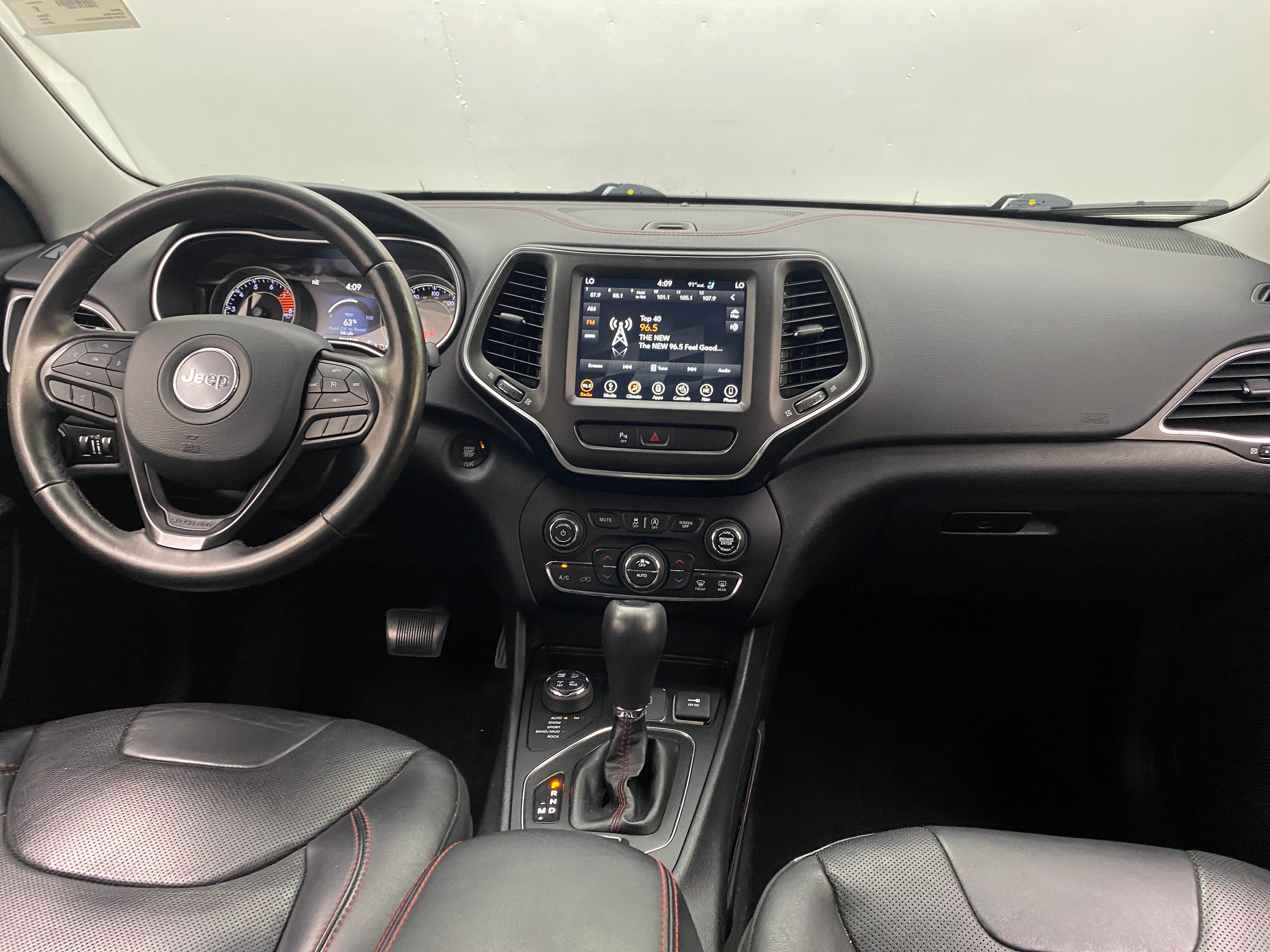 2019 Jeep Cherokee Trailhawk Elite 2