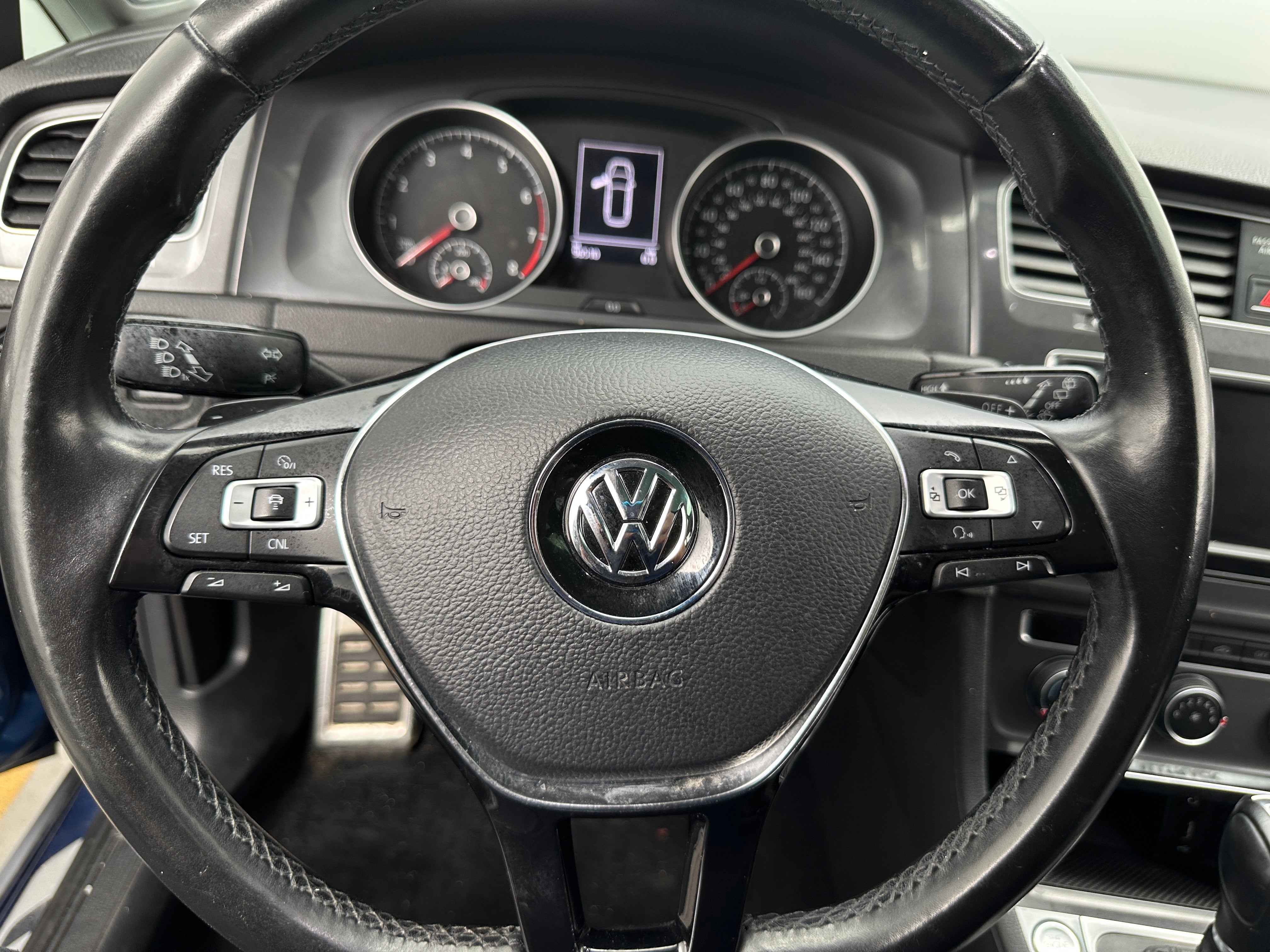 2017 Volkswagen Golf Alltrack SE 4