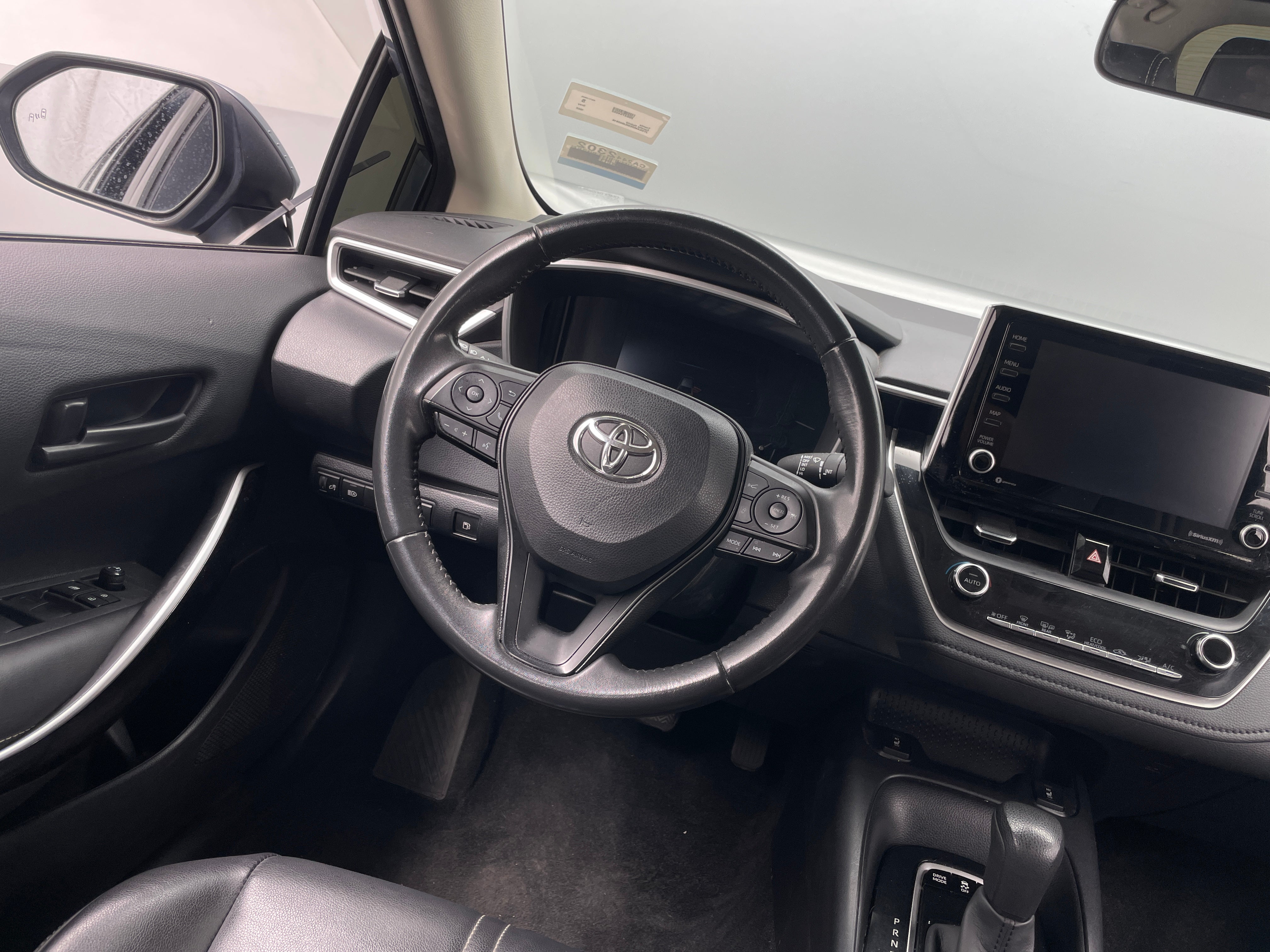 2022 Toyota Corolla LE 5
