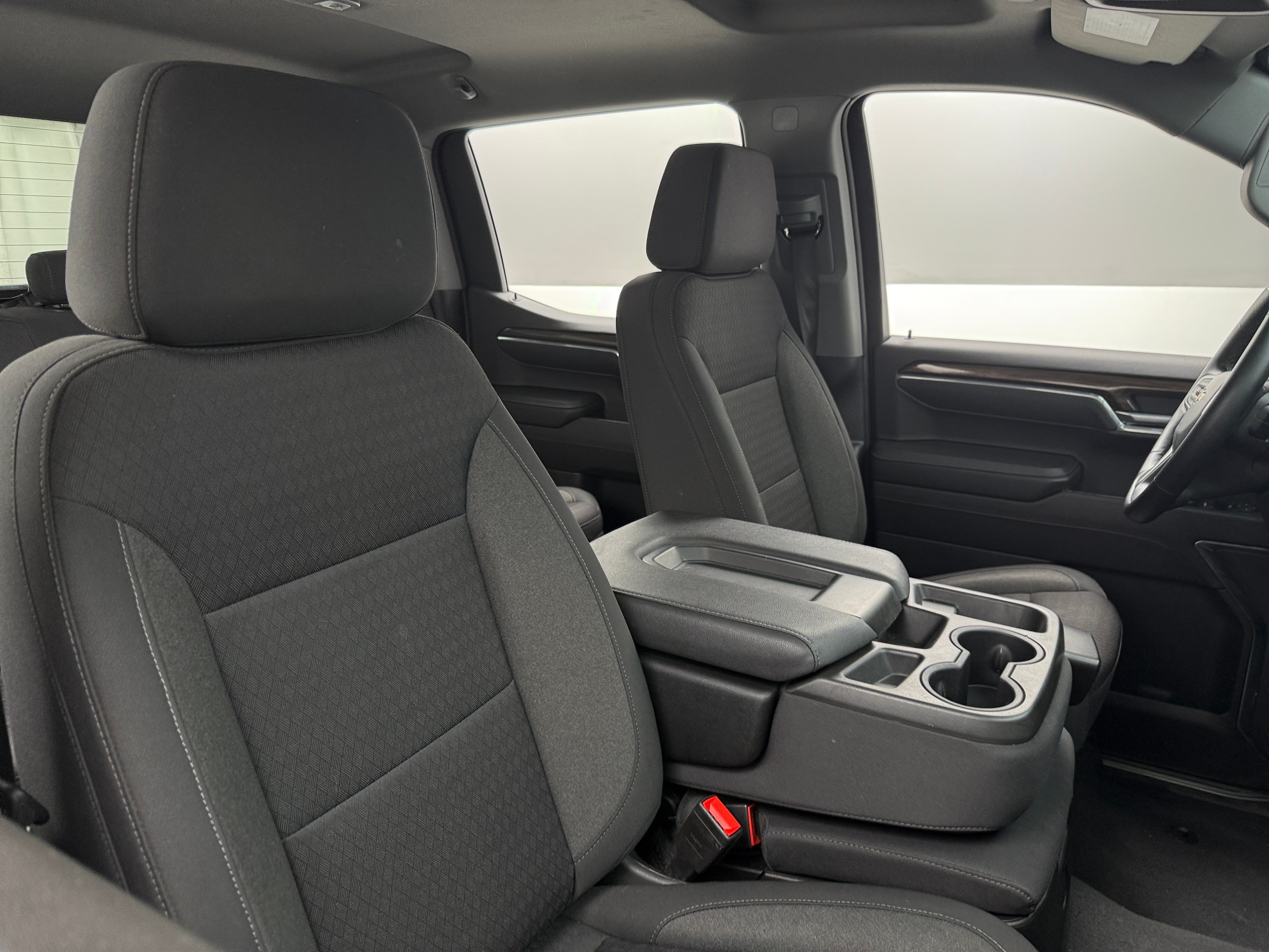2023 Chevrolet Silverado 1500 LT 2