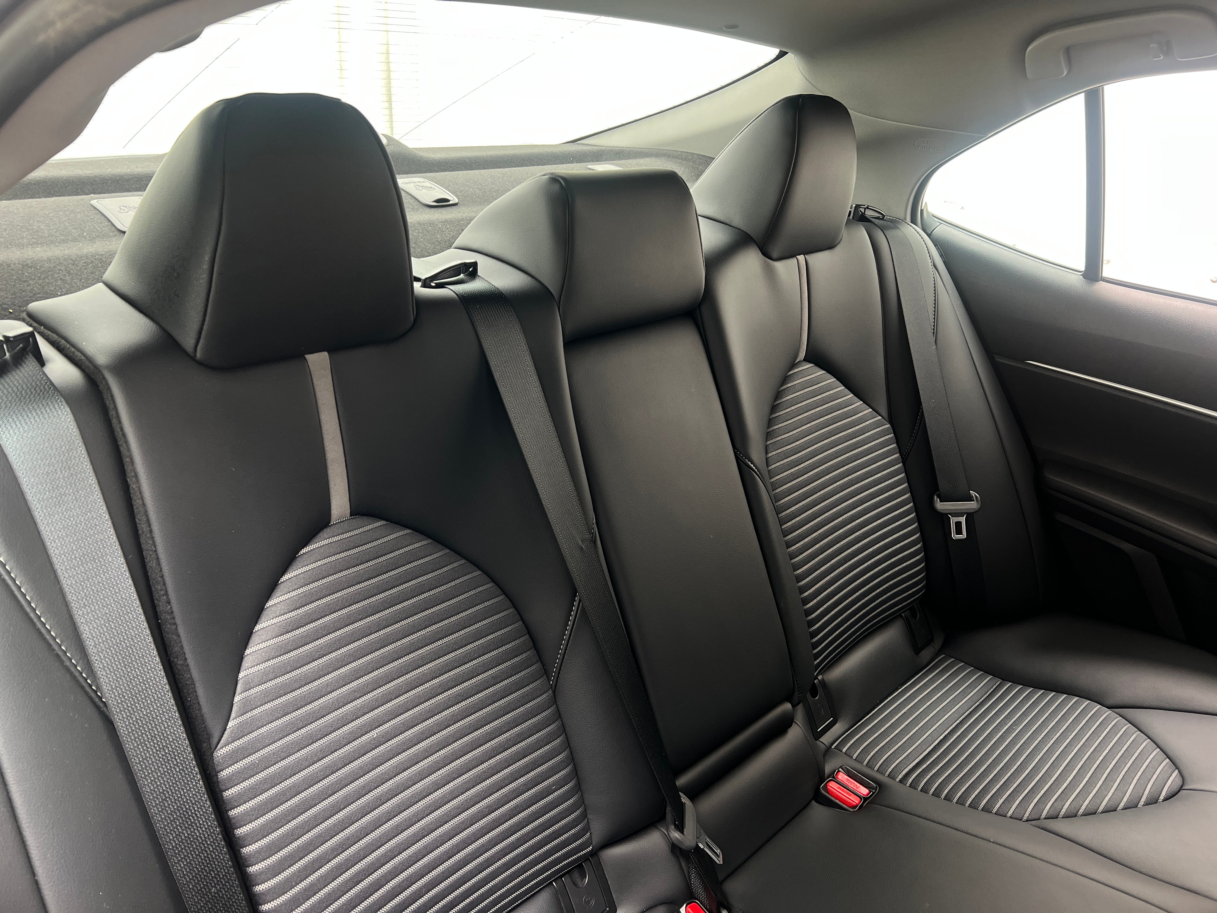 2023 Toyota Camry SE 6