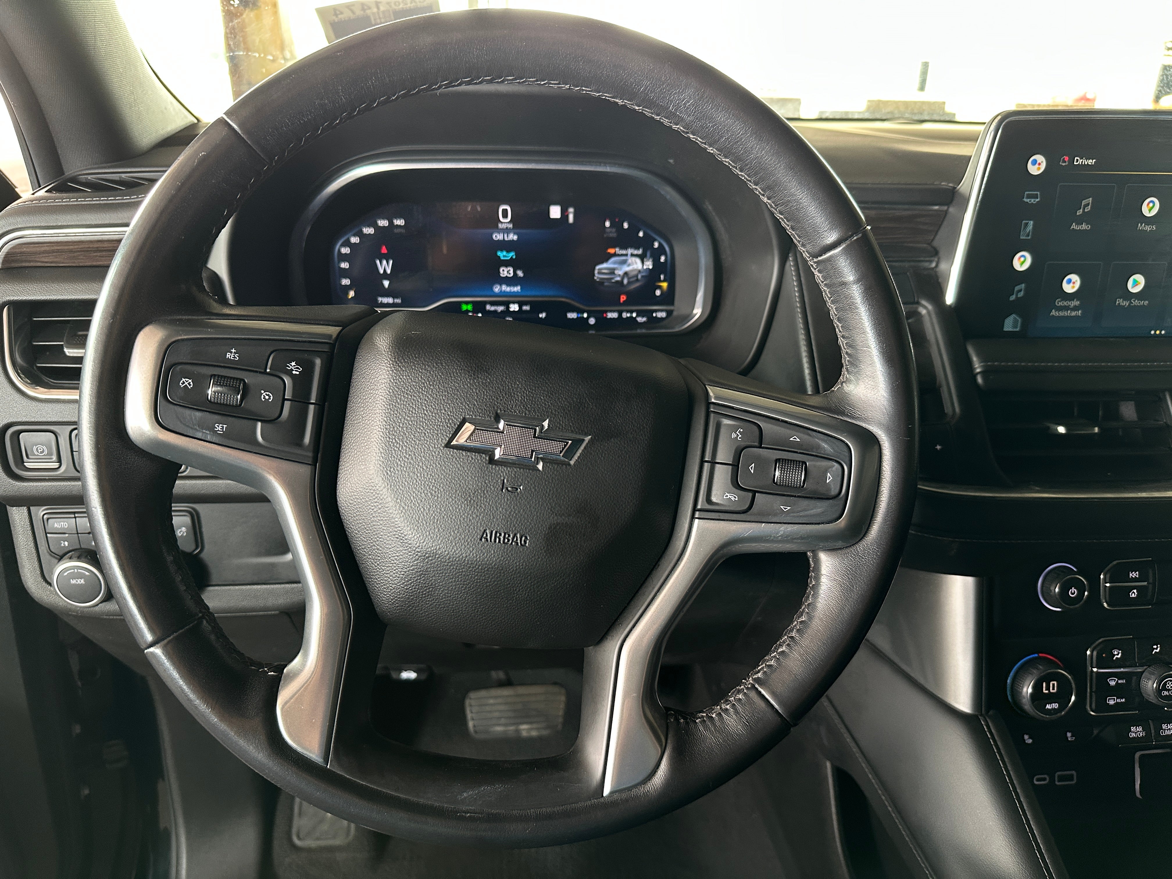 2022 Chevrolet Suburban Z71 4