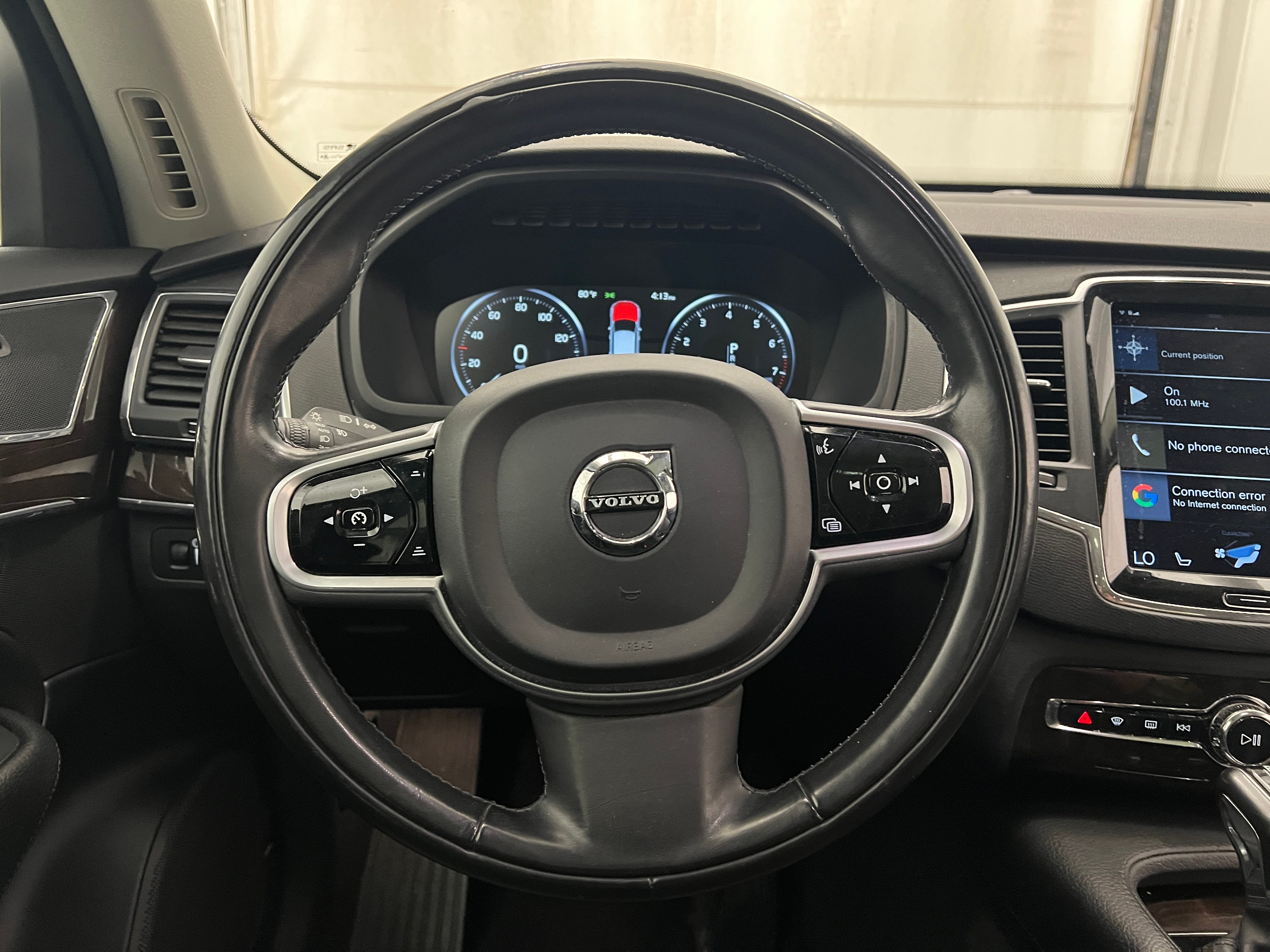 2018 Volvo XC90 T5 Momentum 4