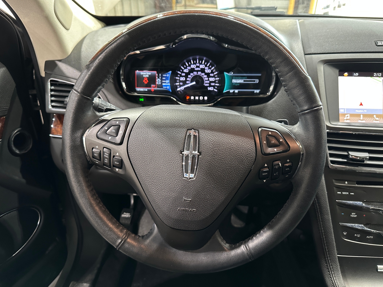 Thumbnail: 2019 Lincoln MKT - 4