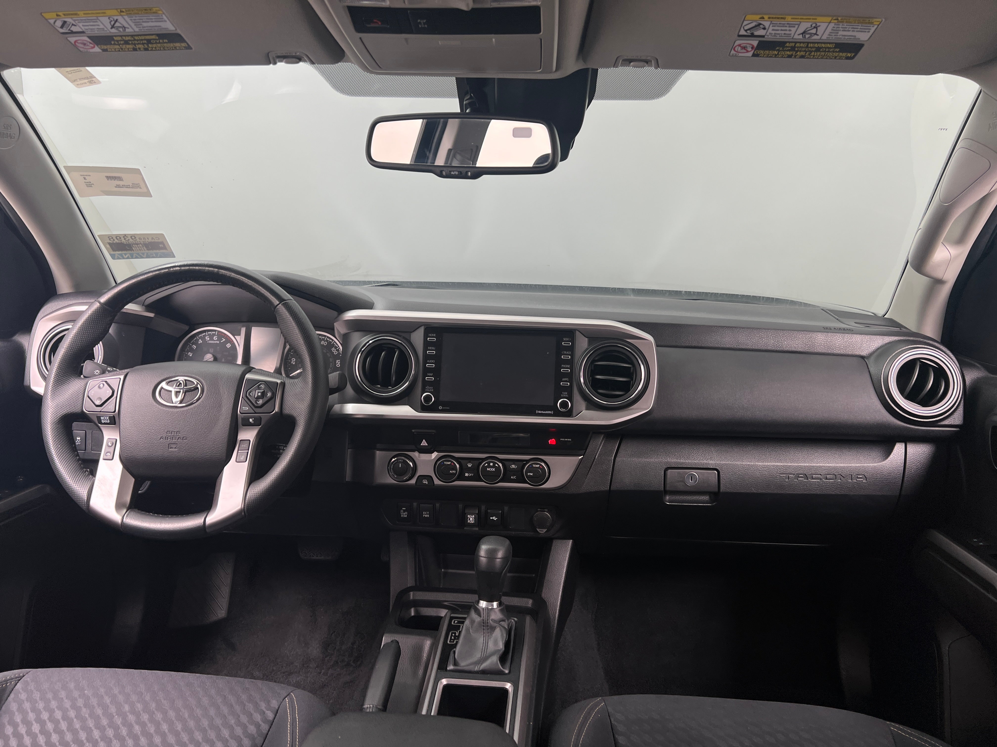 2022 Toyota Tacoma SR5 3