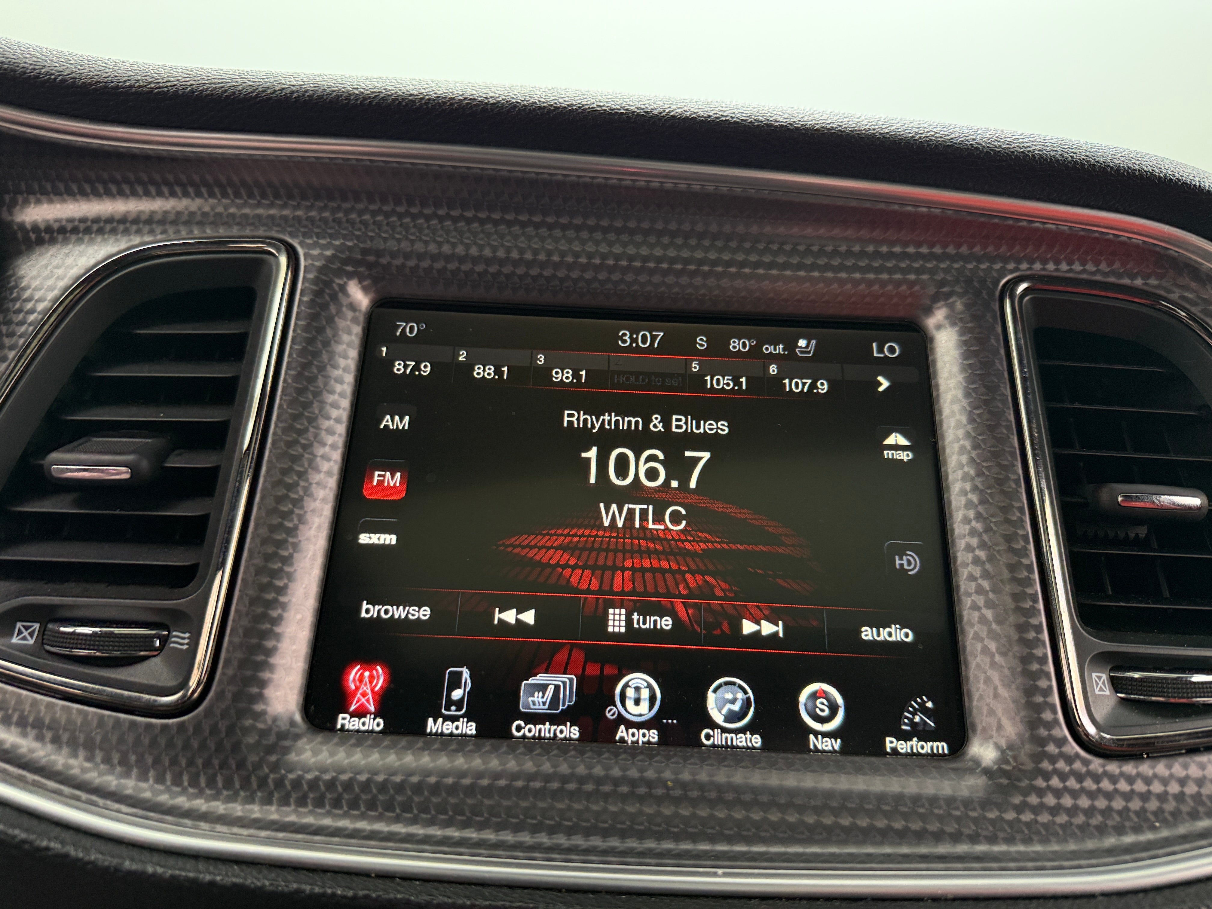 2016 Dodge Challenger SRT Hellcat 2