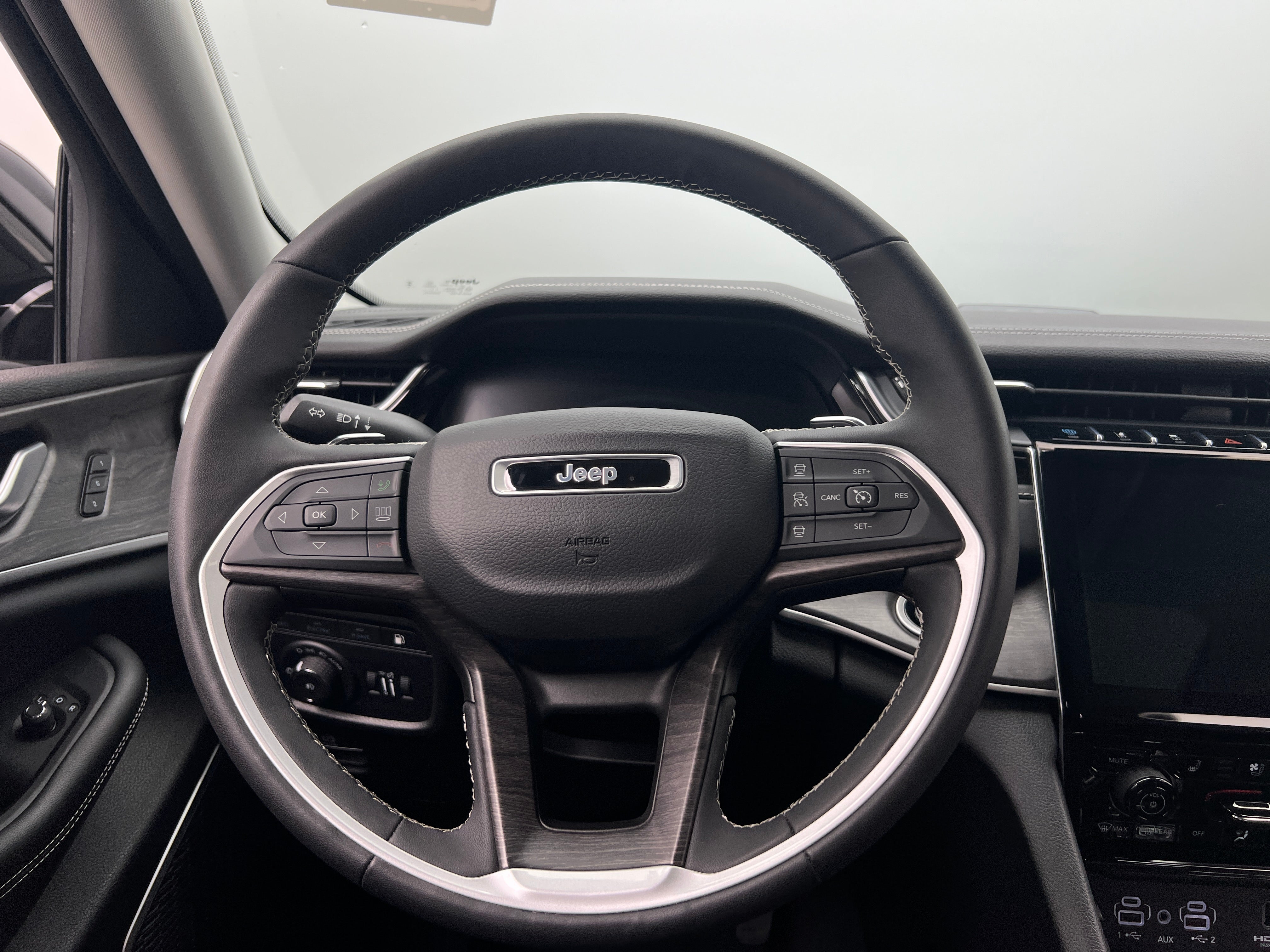 2023 Jeep Grand Cherokee 4xe 5