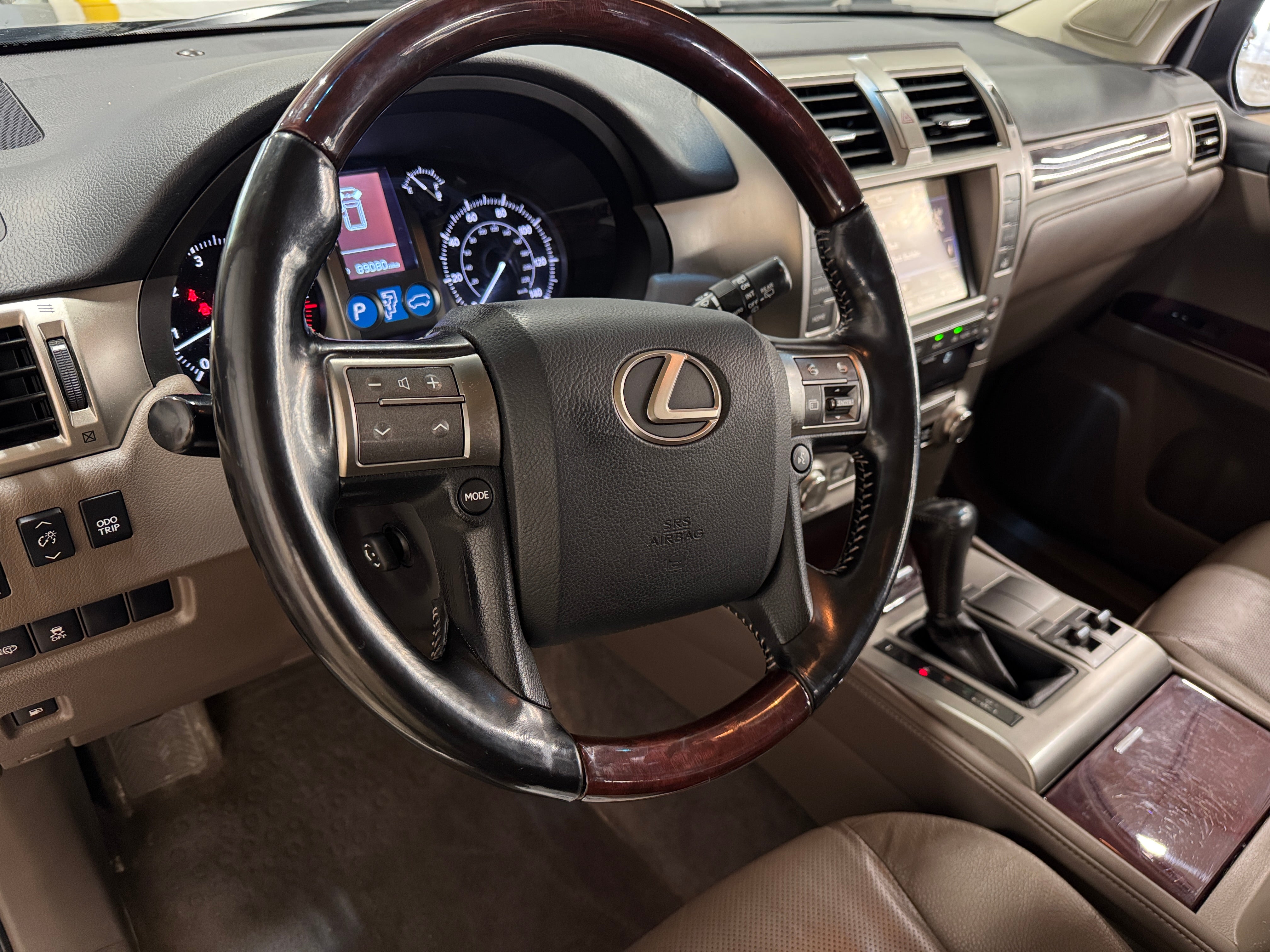 2018 Lexus GX 460 2