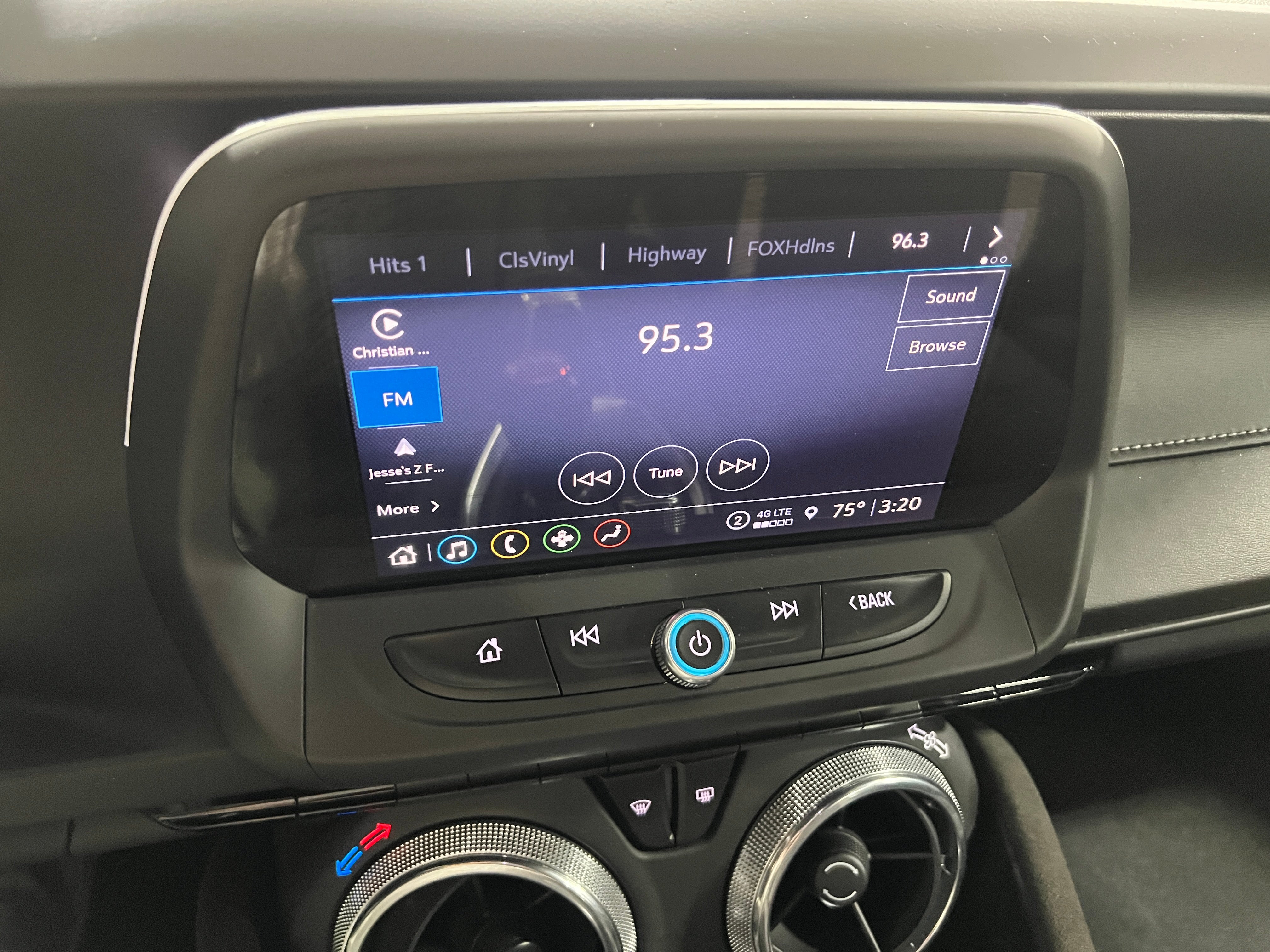 2021 Chevrolet Camaro  3