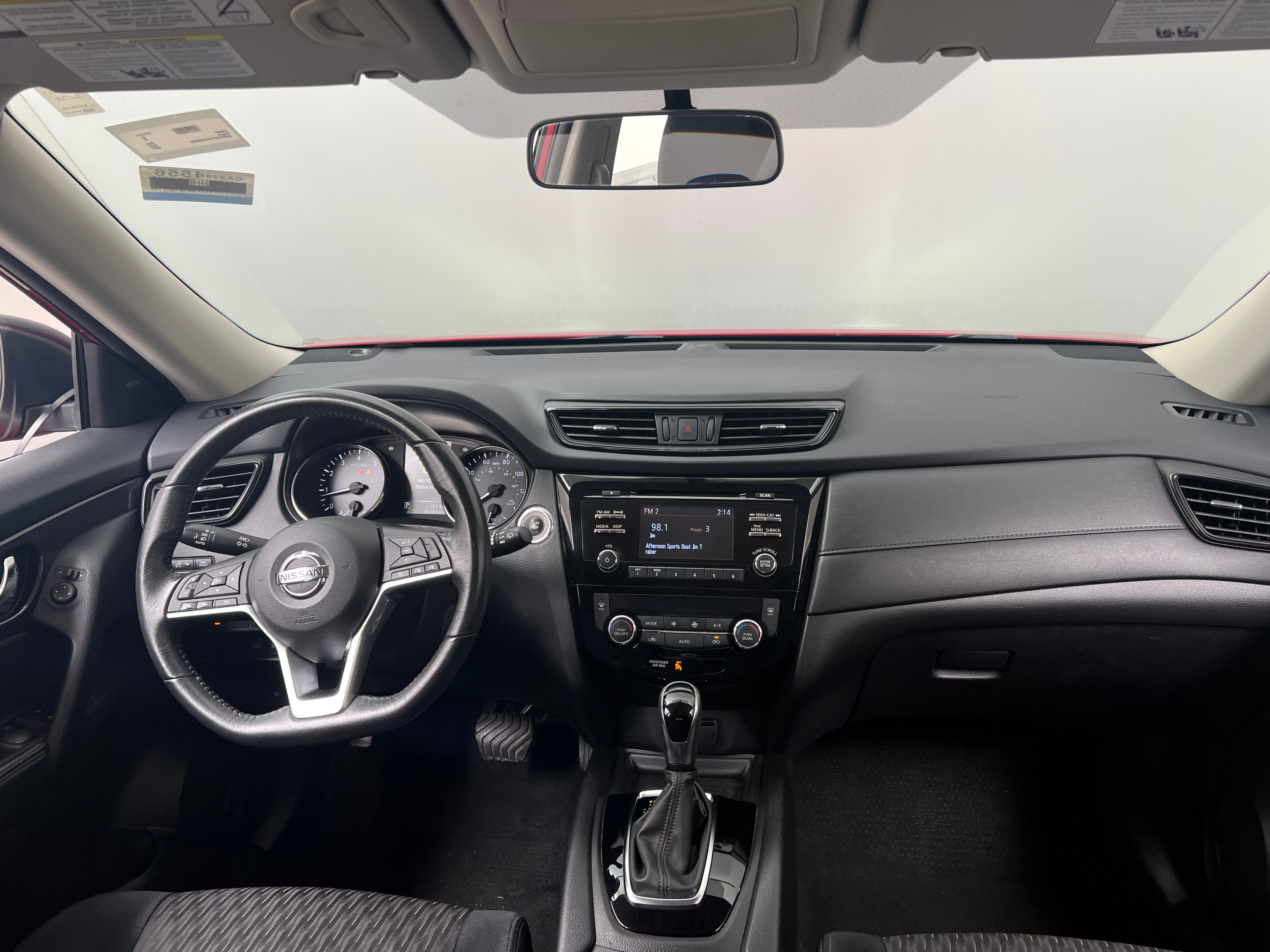 2017 Nissan Rogue SV 3