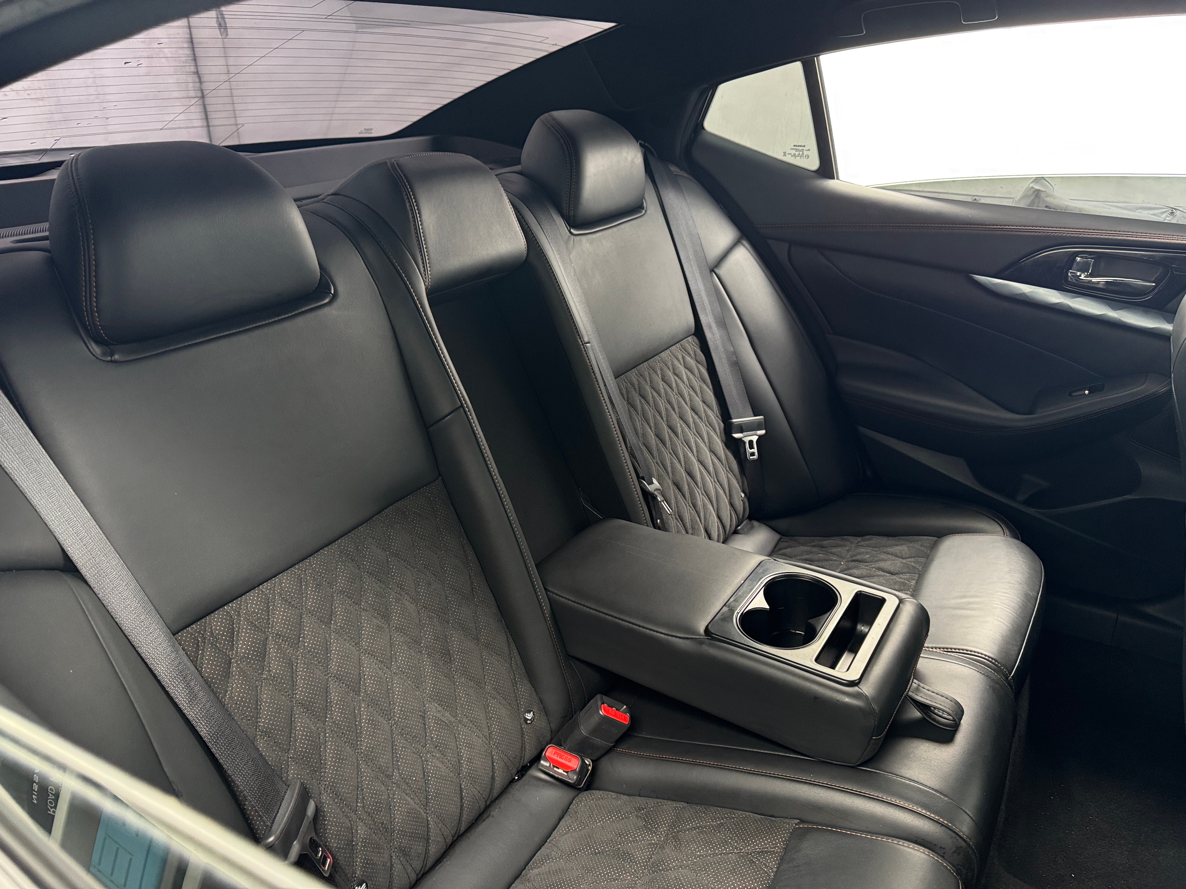 2020 Nissan Maxima SR 5