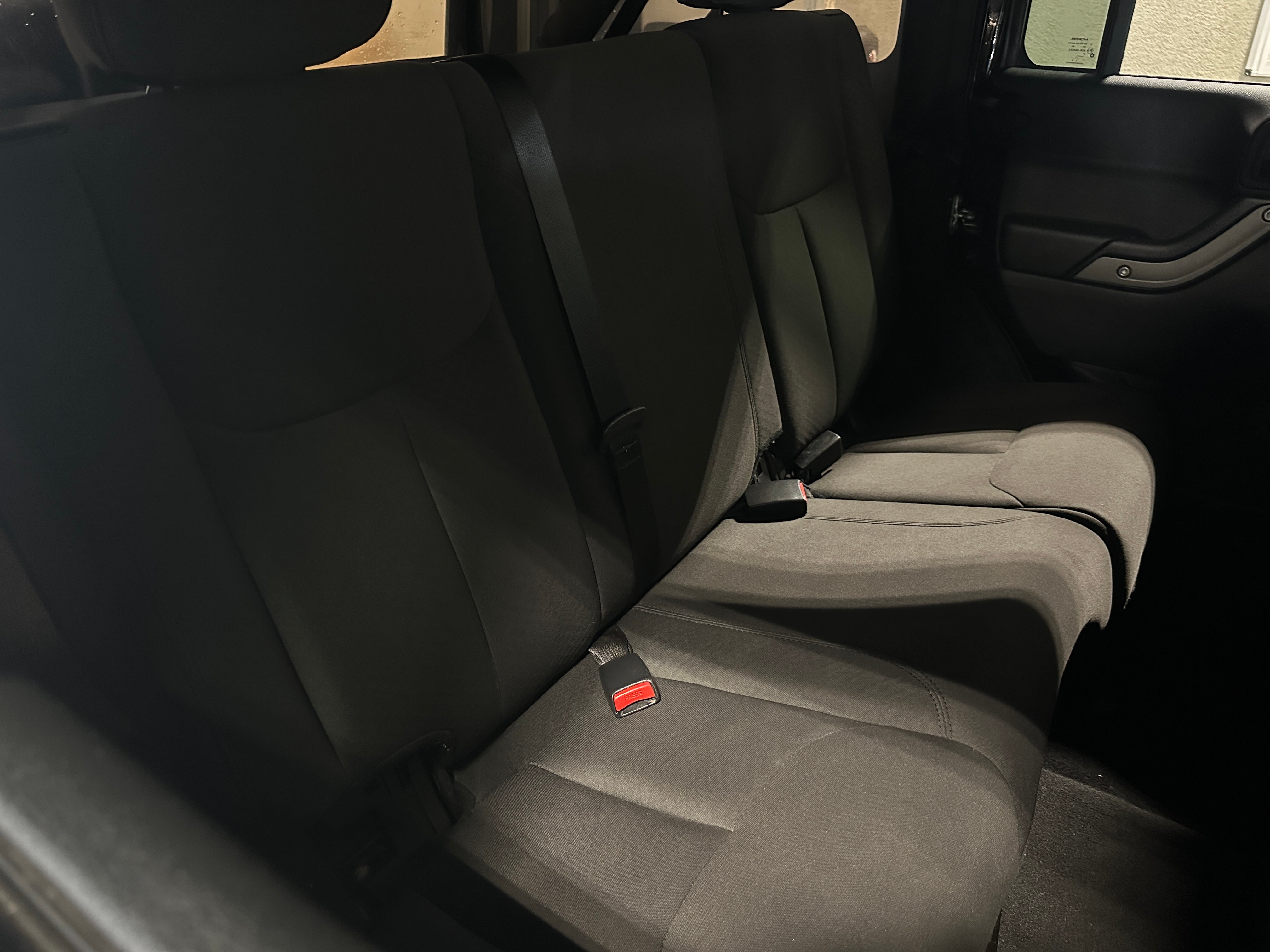 2017 Jeep Wrangler Unlimited Sport S 5
