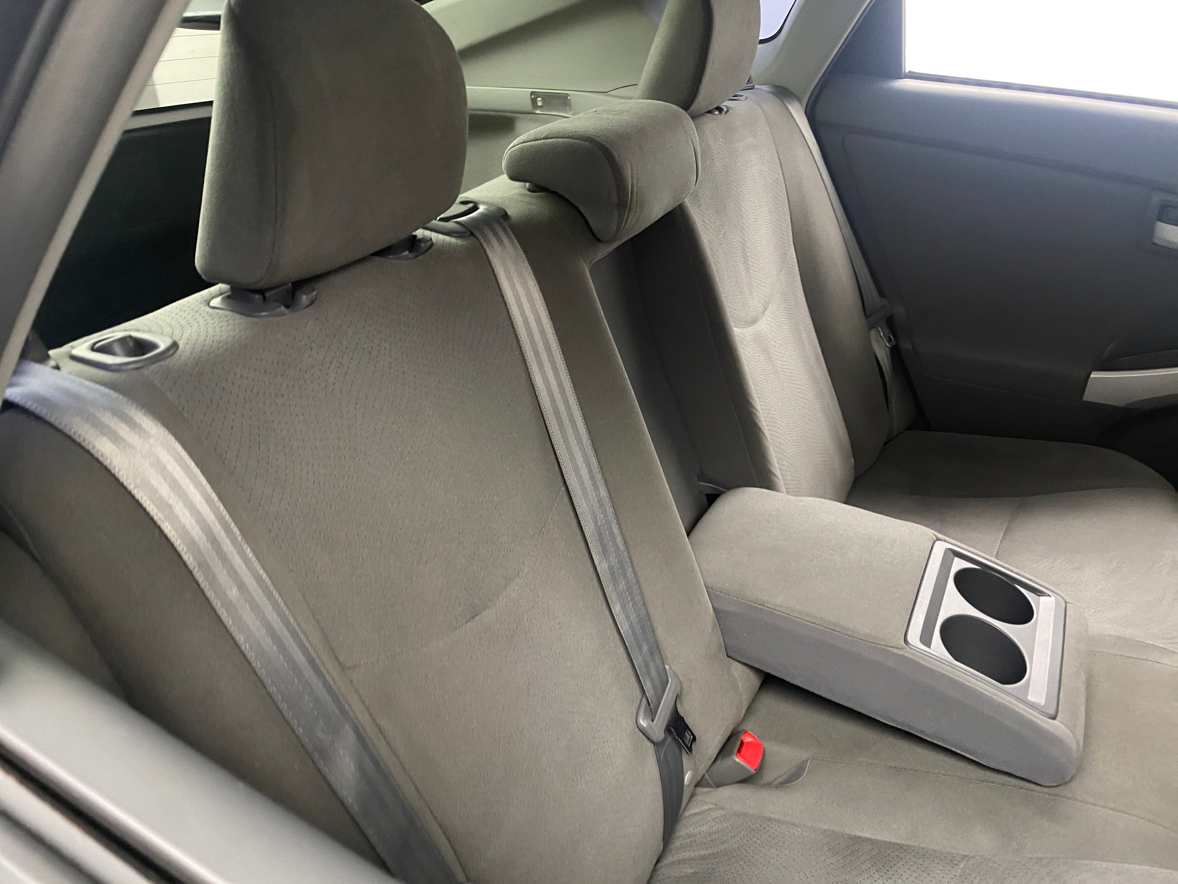 2011 Toyota Prius One 6