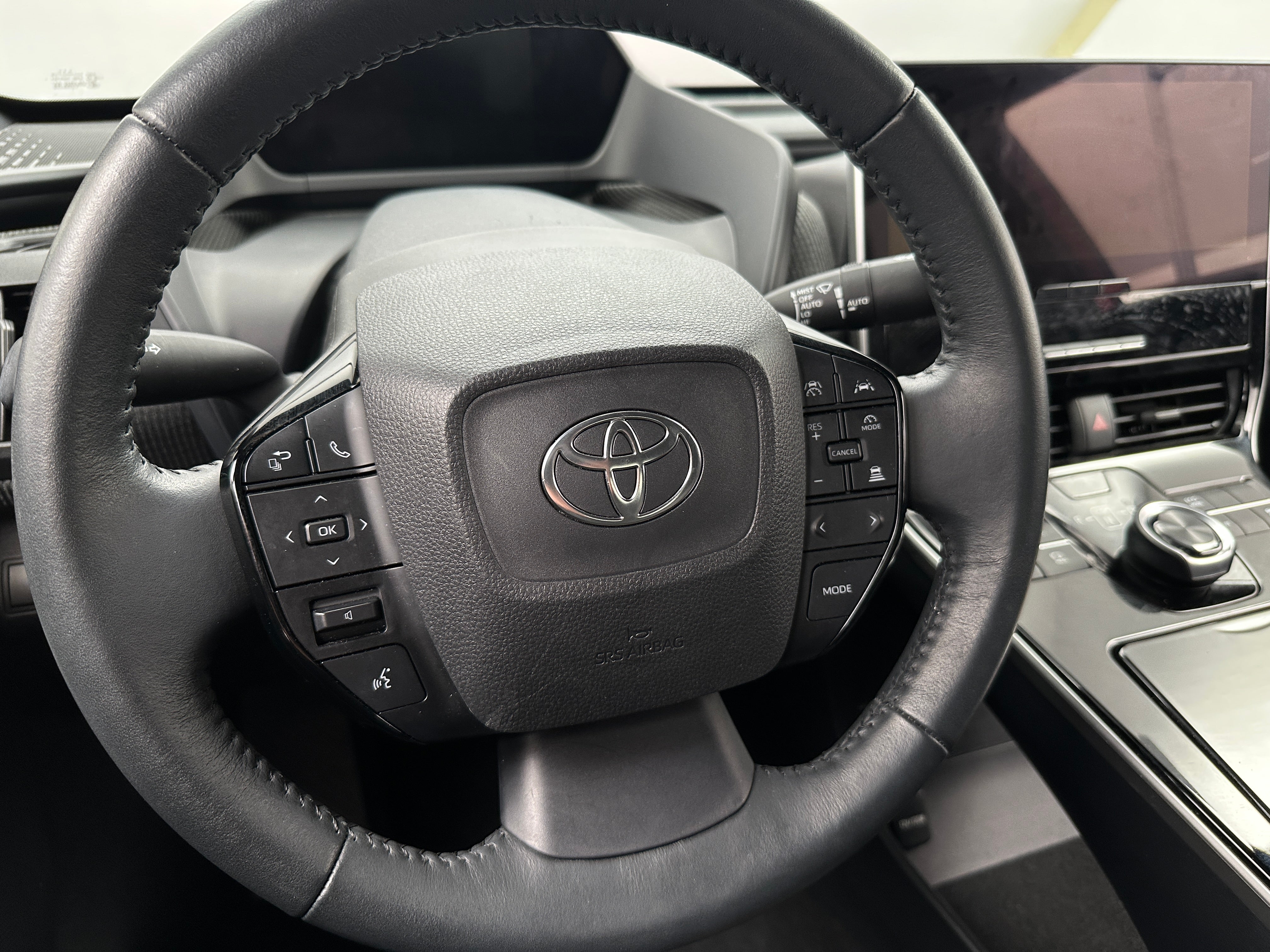 2024 Toyota bZ4X XLE 4