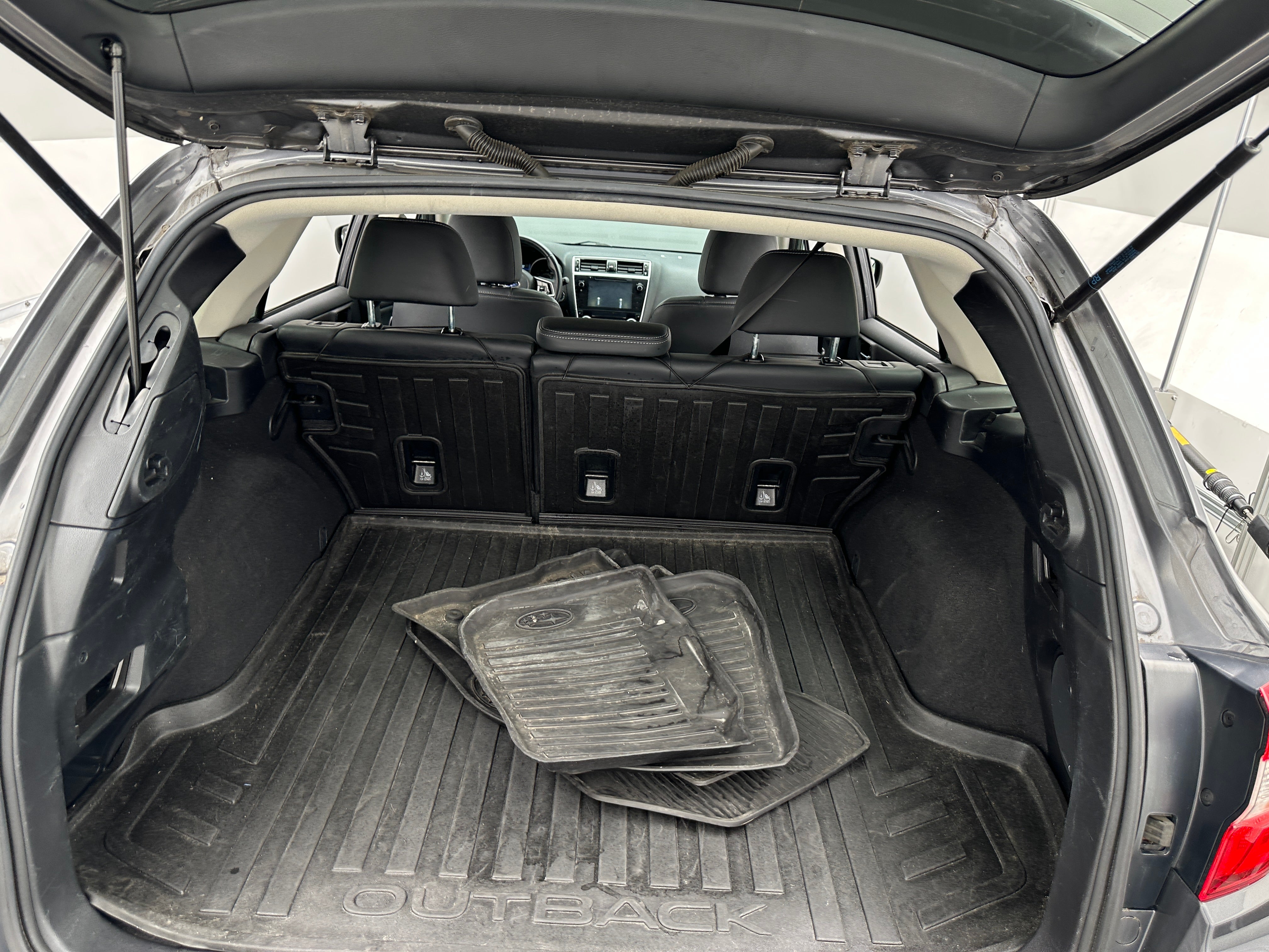 2018 Subaru Outback 2.5i Limited 6