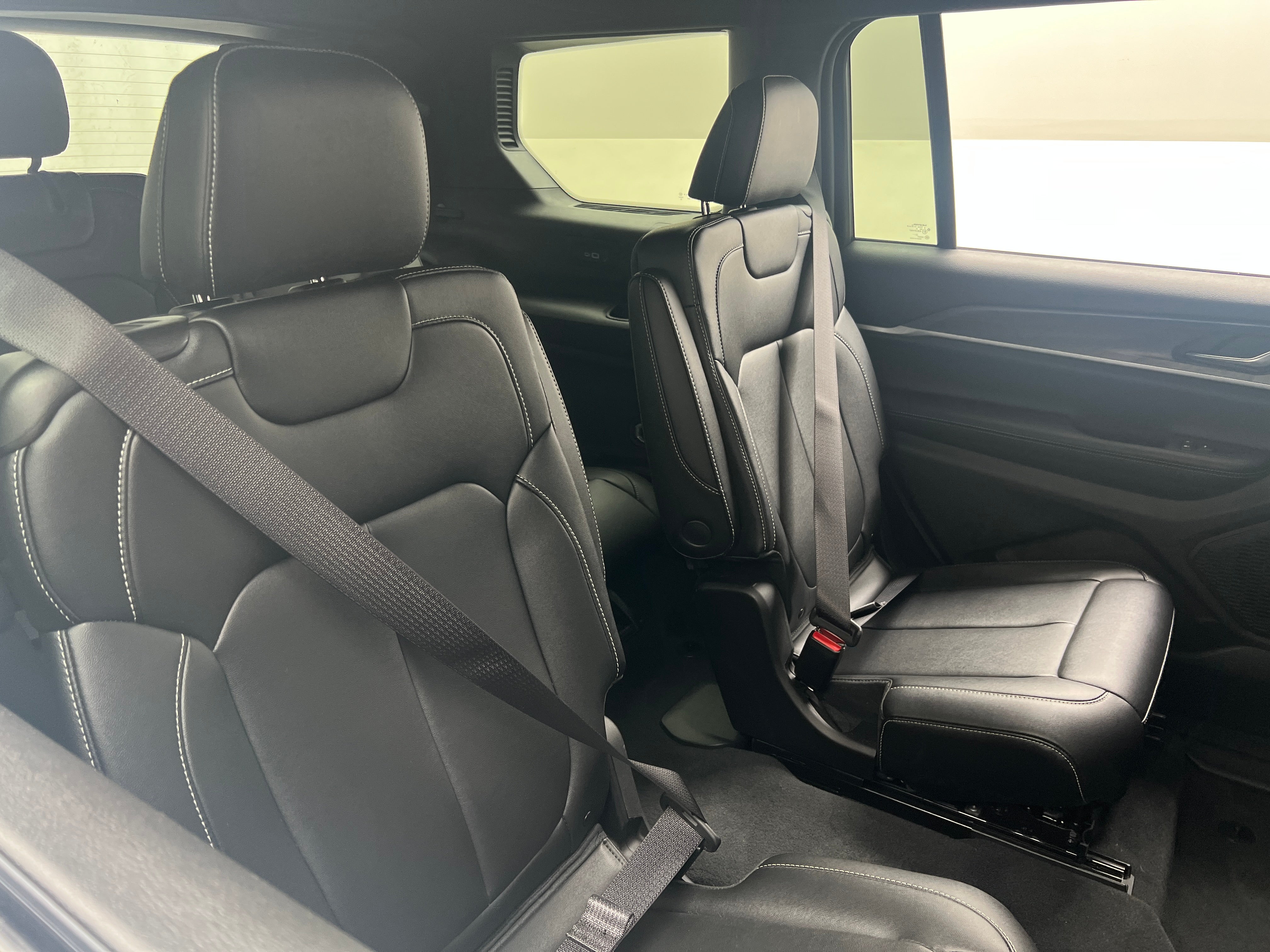 2024 Jeep Grand Cherokee L Limited Edition 5
