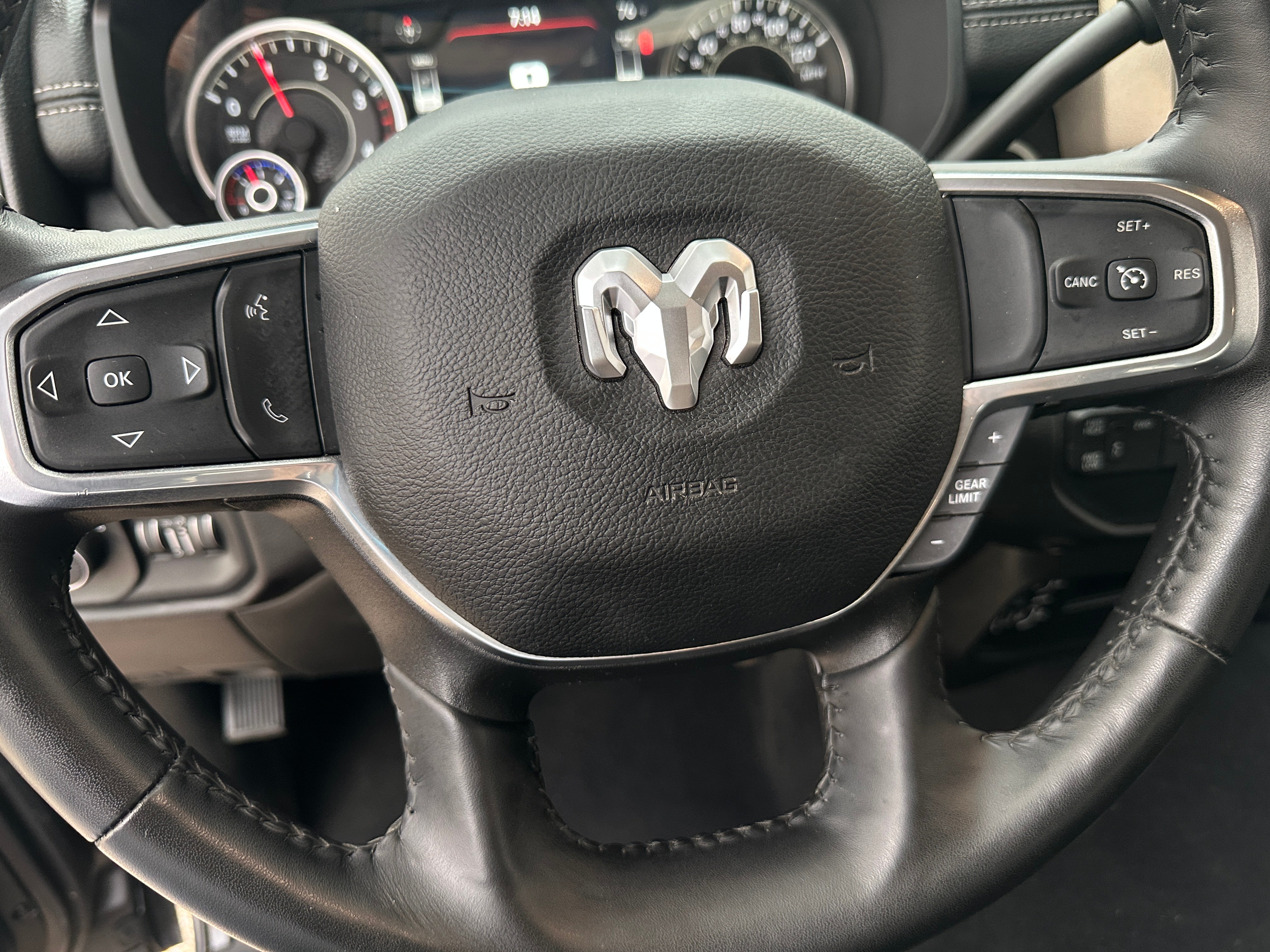 2024 RAM 2500 Laramie 4